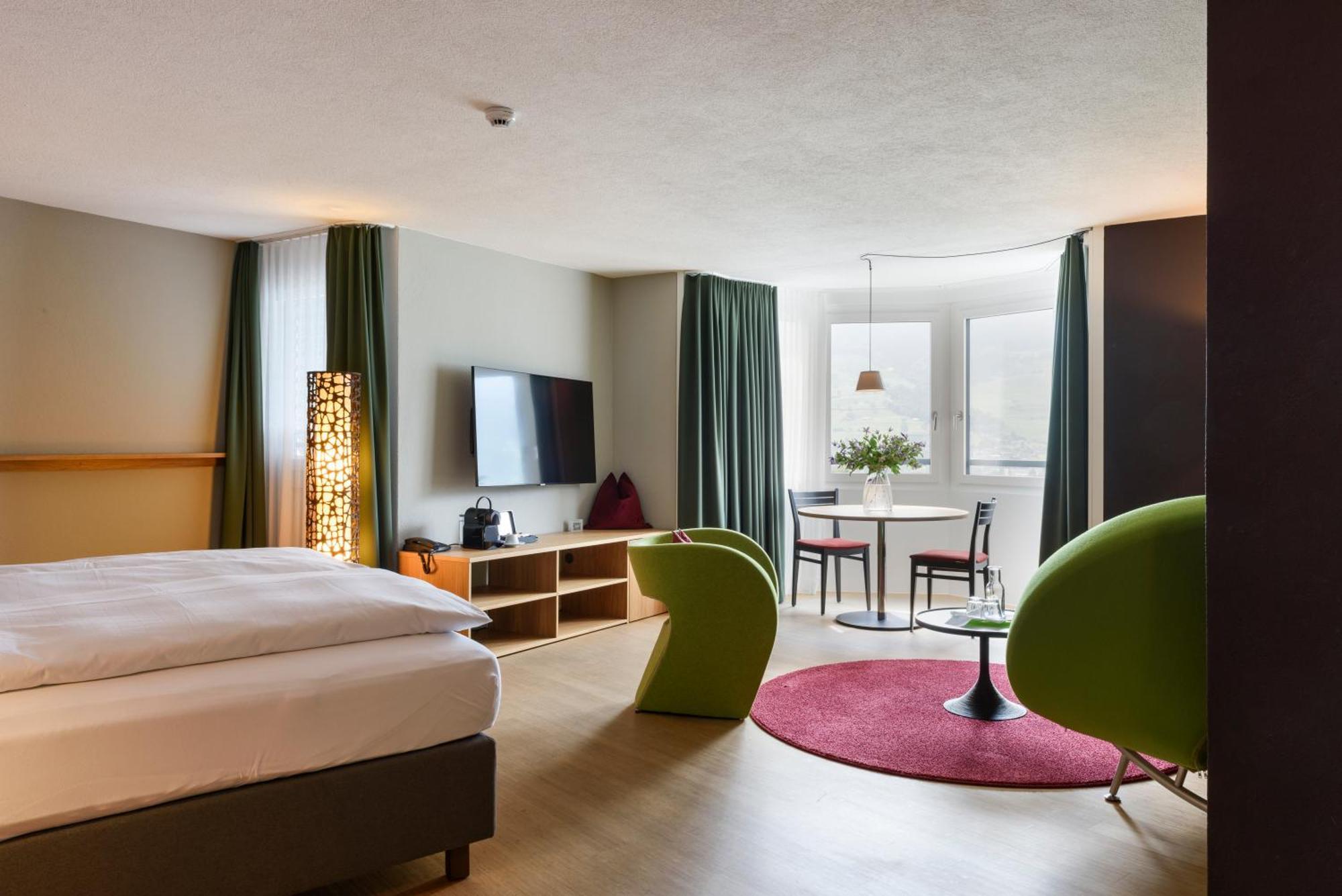 Superior Double Room Lake View