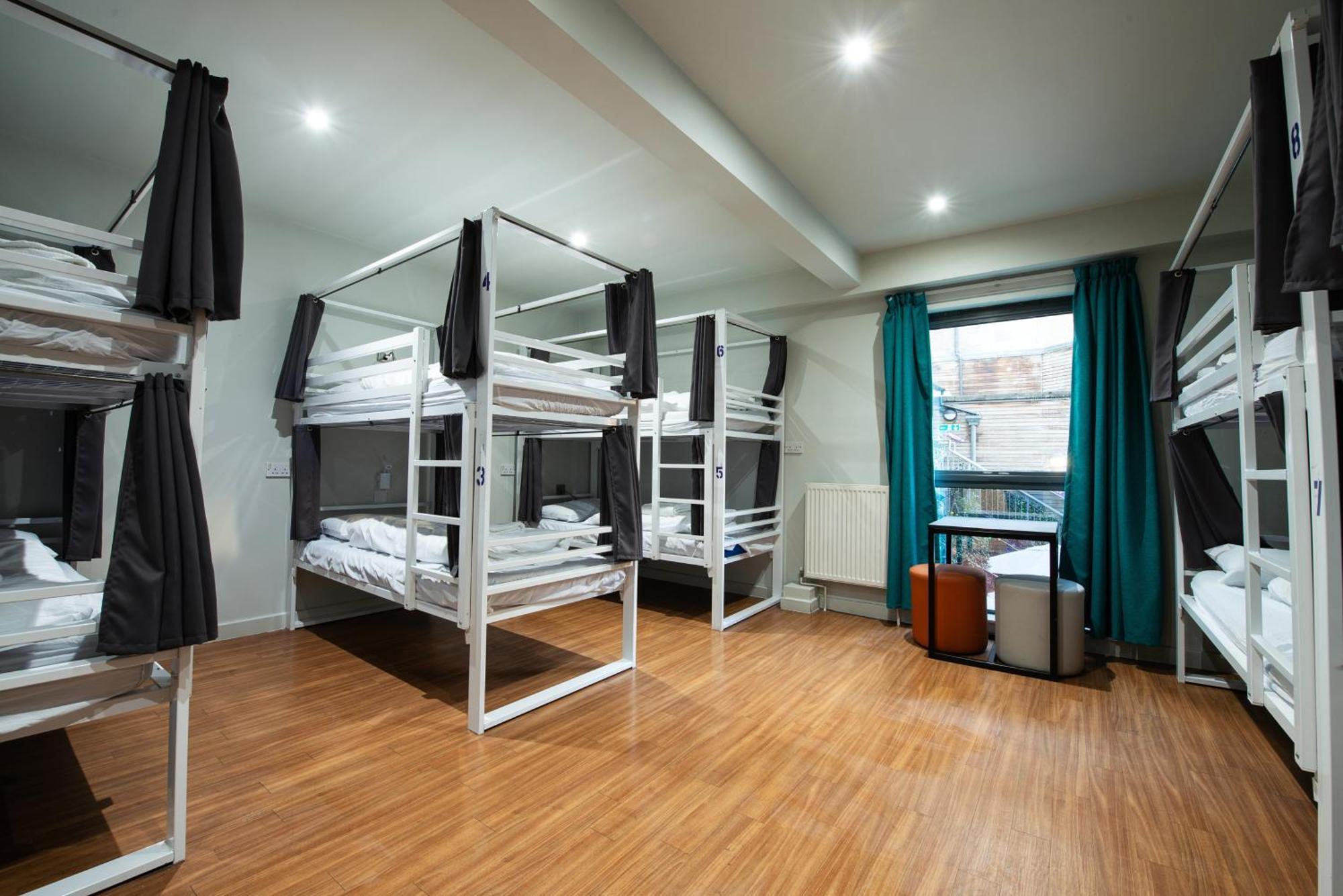 Bed 10-Bed Dormitory Room