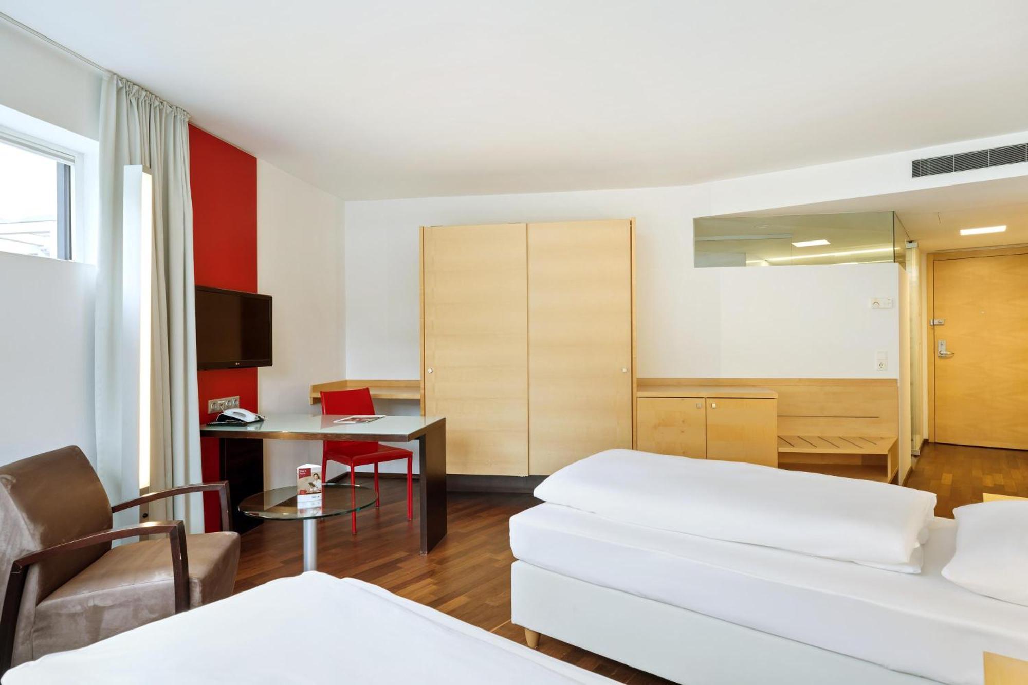 Superior Room,1516431850:JPEG