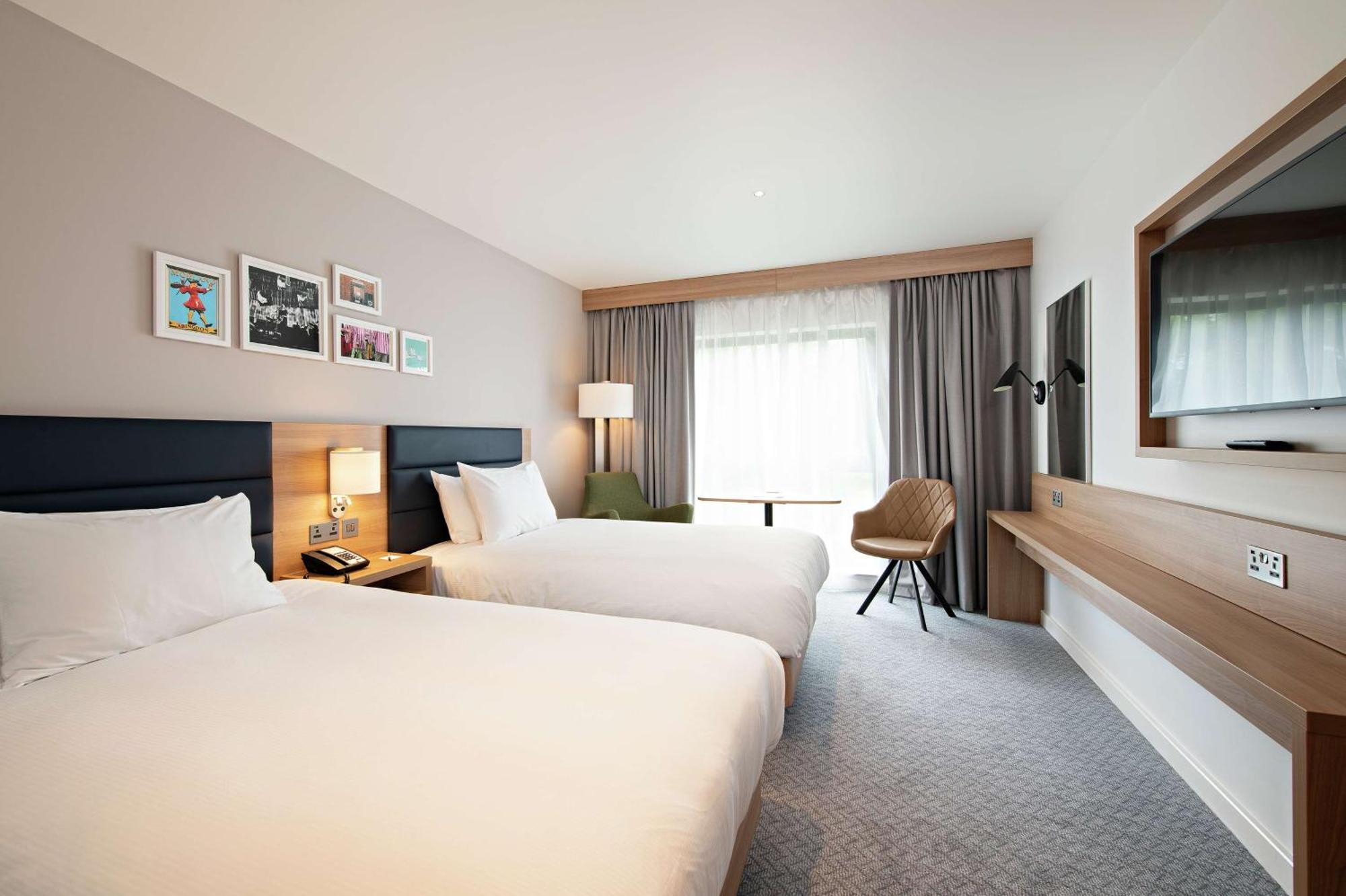 Twin Room,1516445440:JPEG
