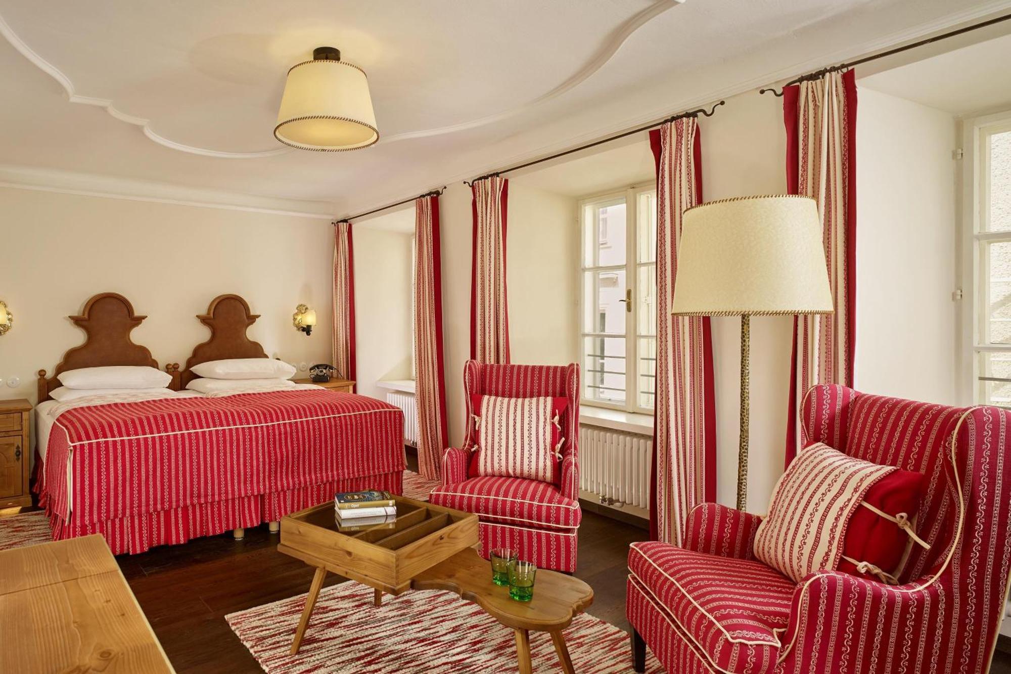 Deluxe Room King