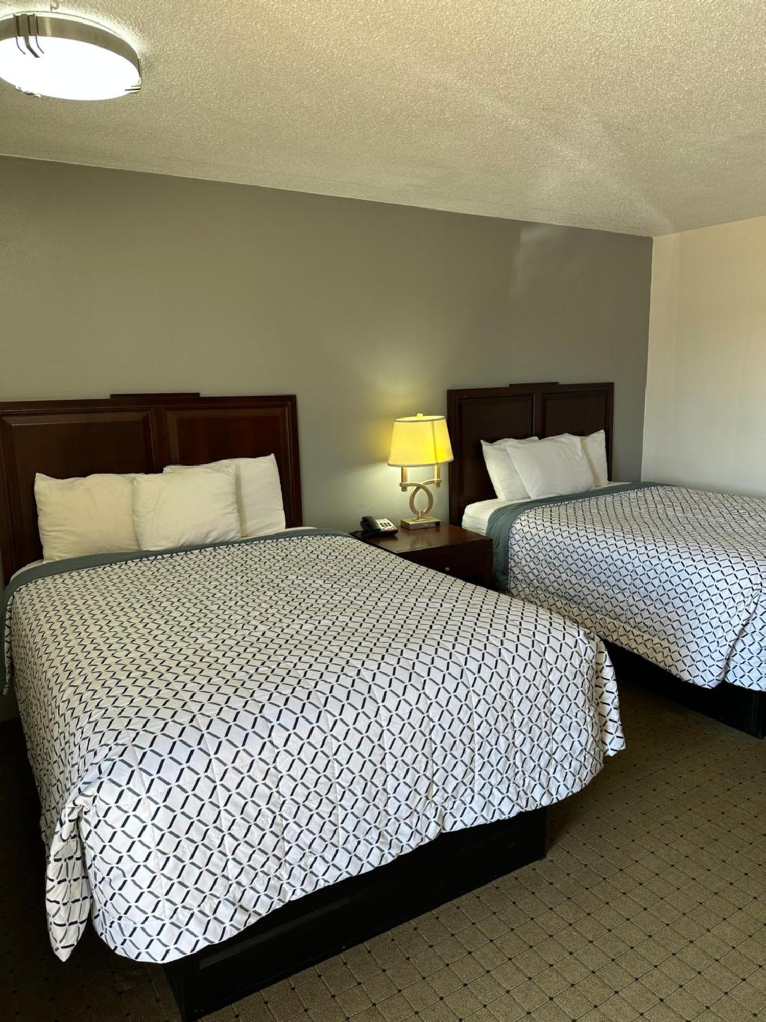 Double Room Two Double Beds Non-Smoking