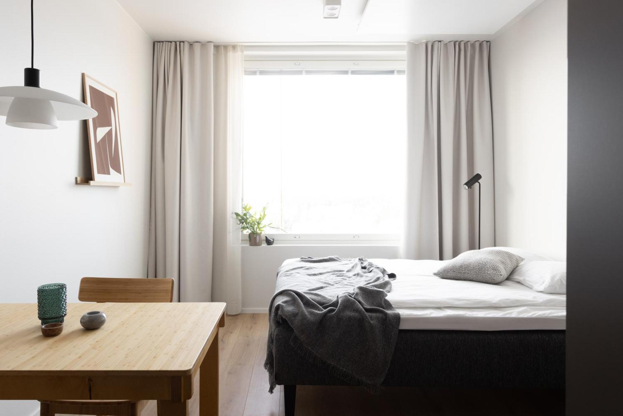 Standard-studio upper floors