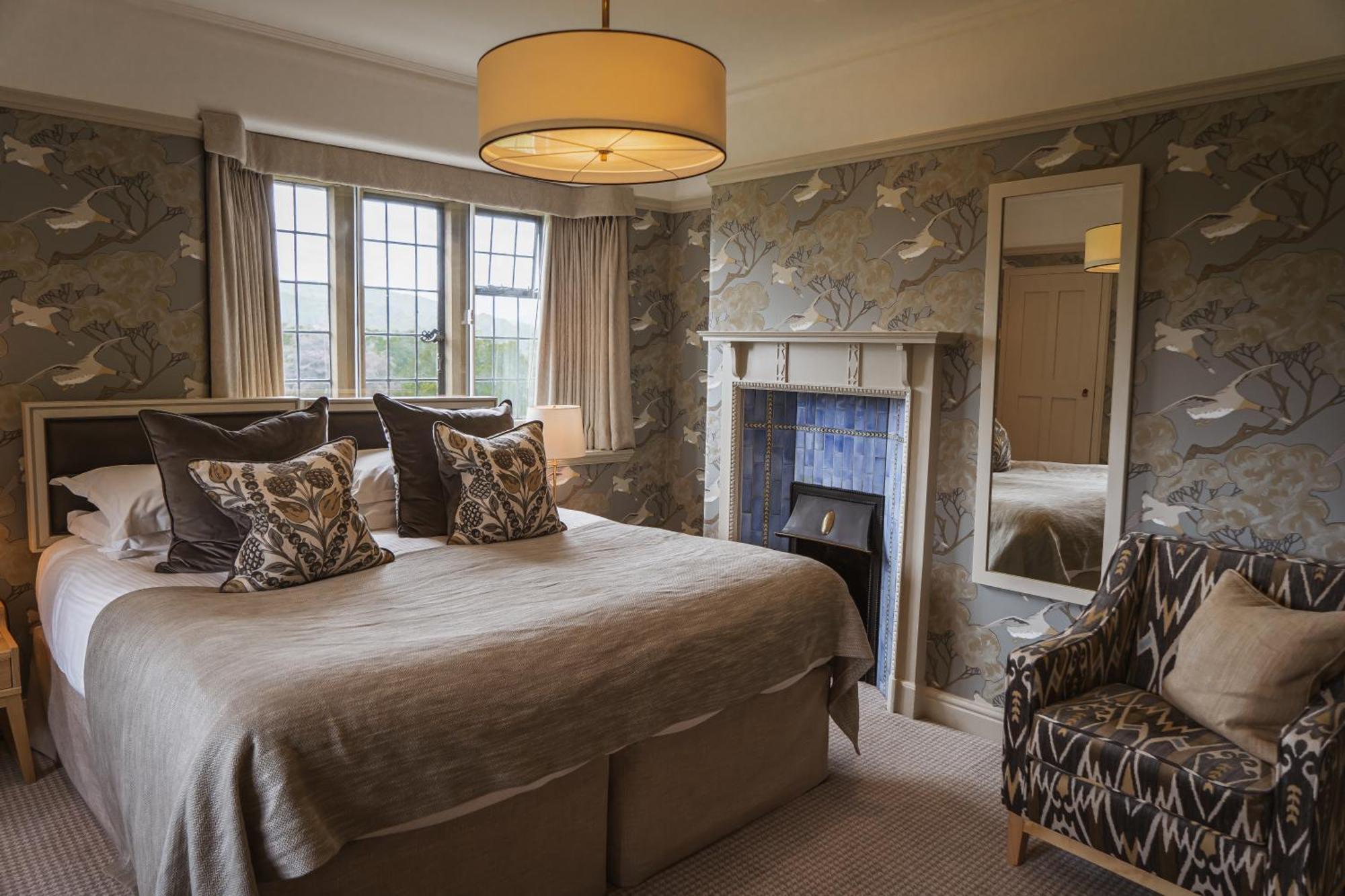 Double Lake View Room
