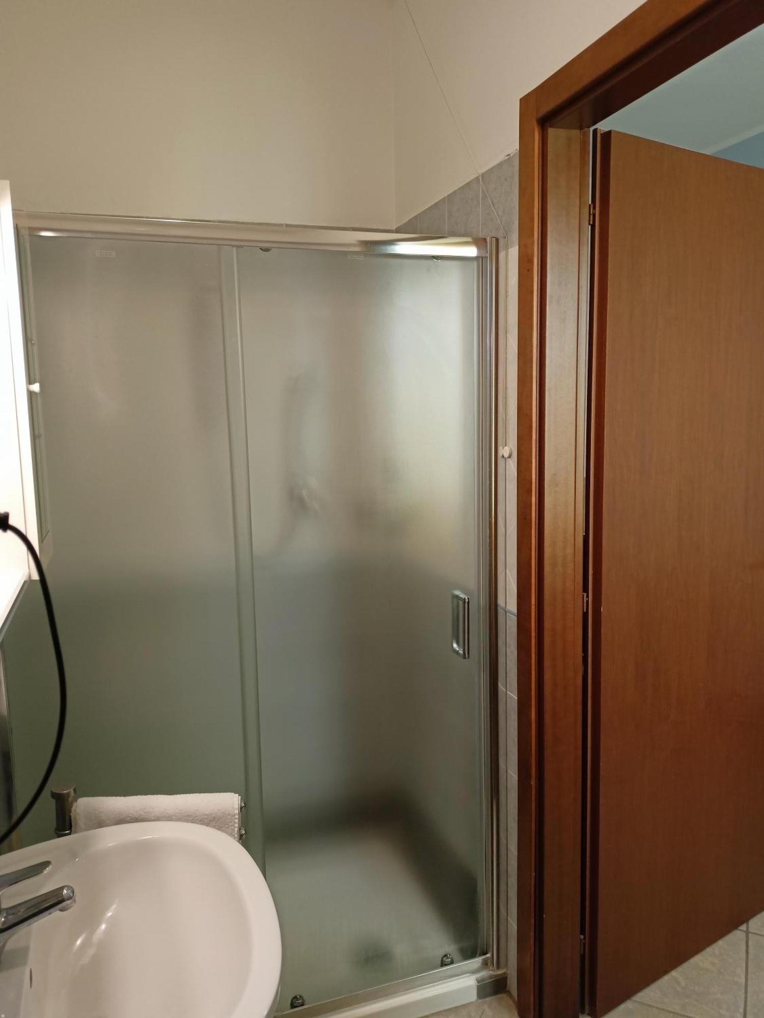 Single Room,1583678169:JPEG