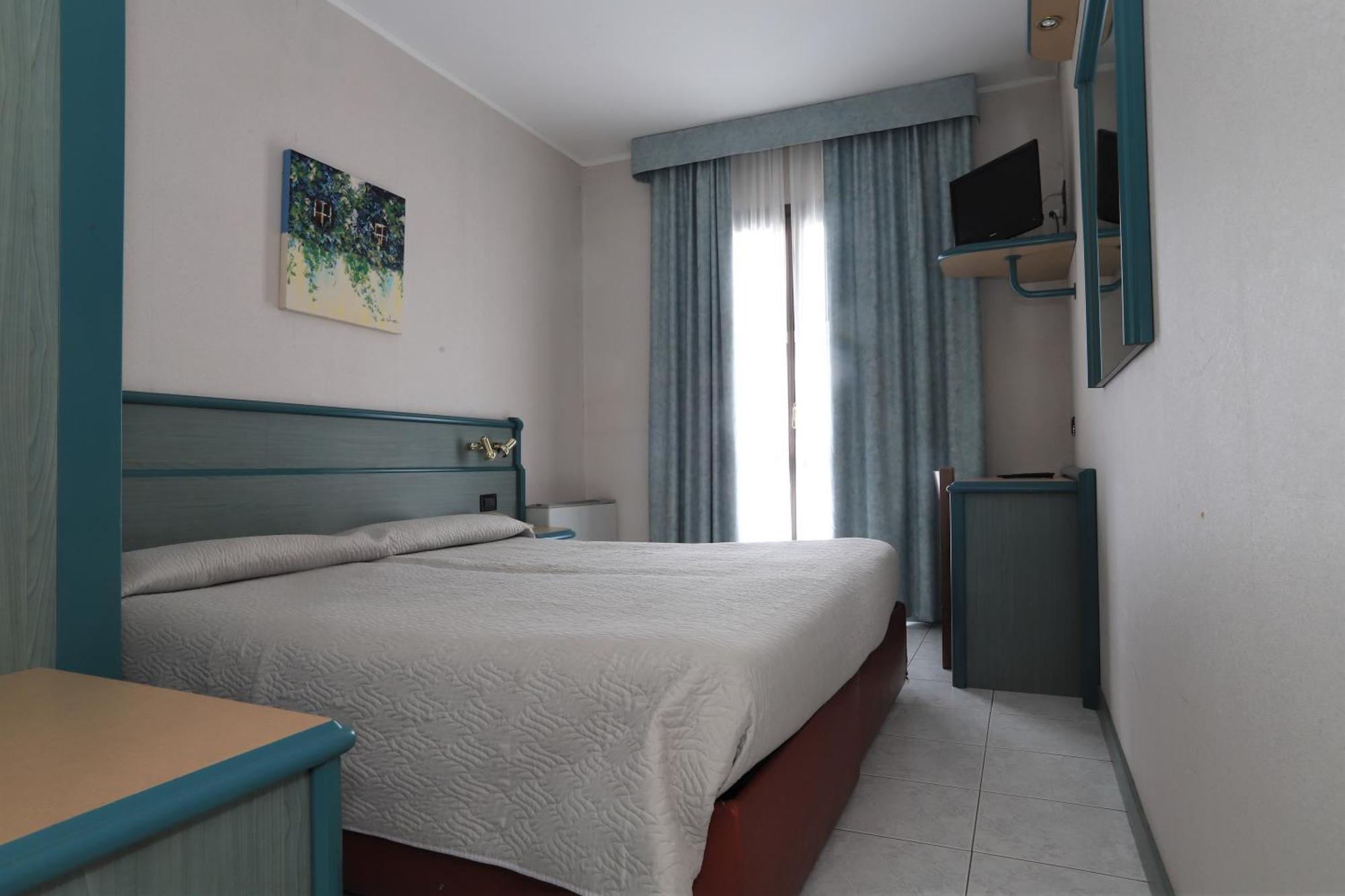 Standard Double or Twin Room Balcony,1522939747:JPEG