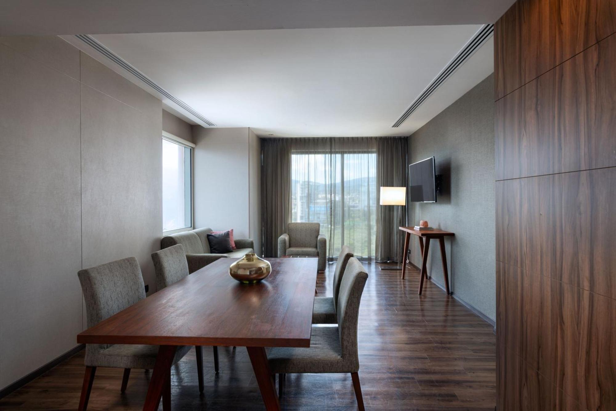 Junior Suite,1717133632:JPEG