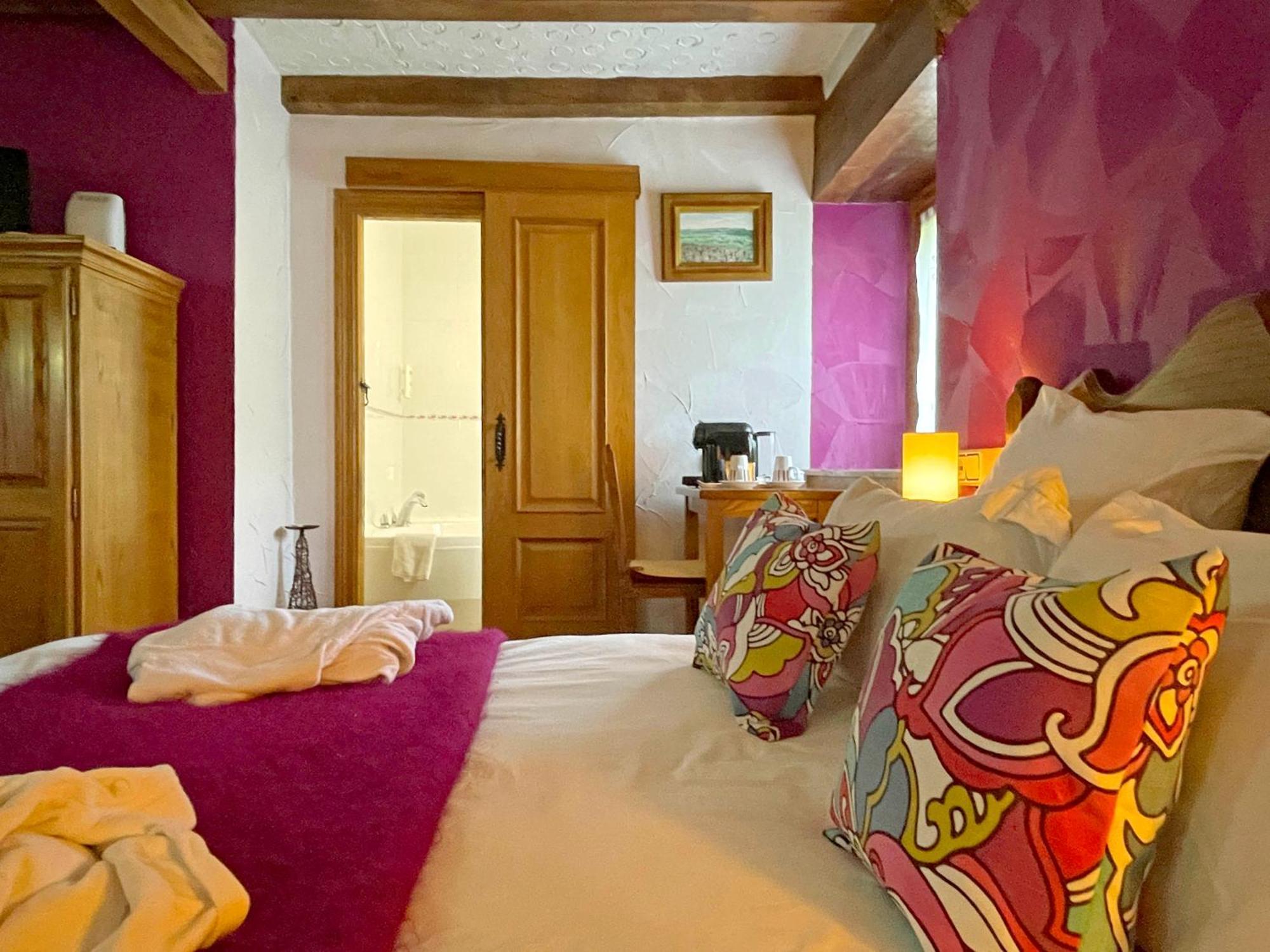 Superior Double Room,1526028145:JPEG