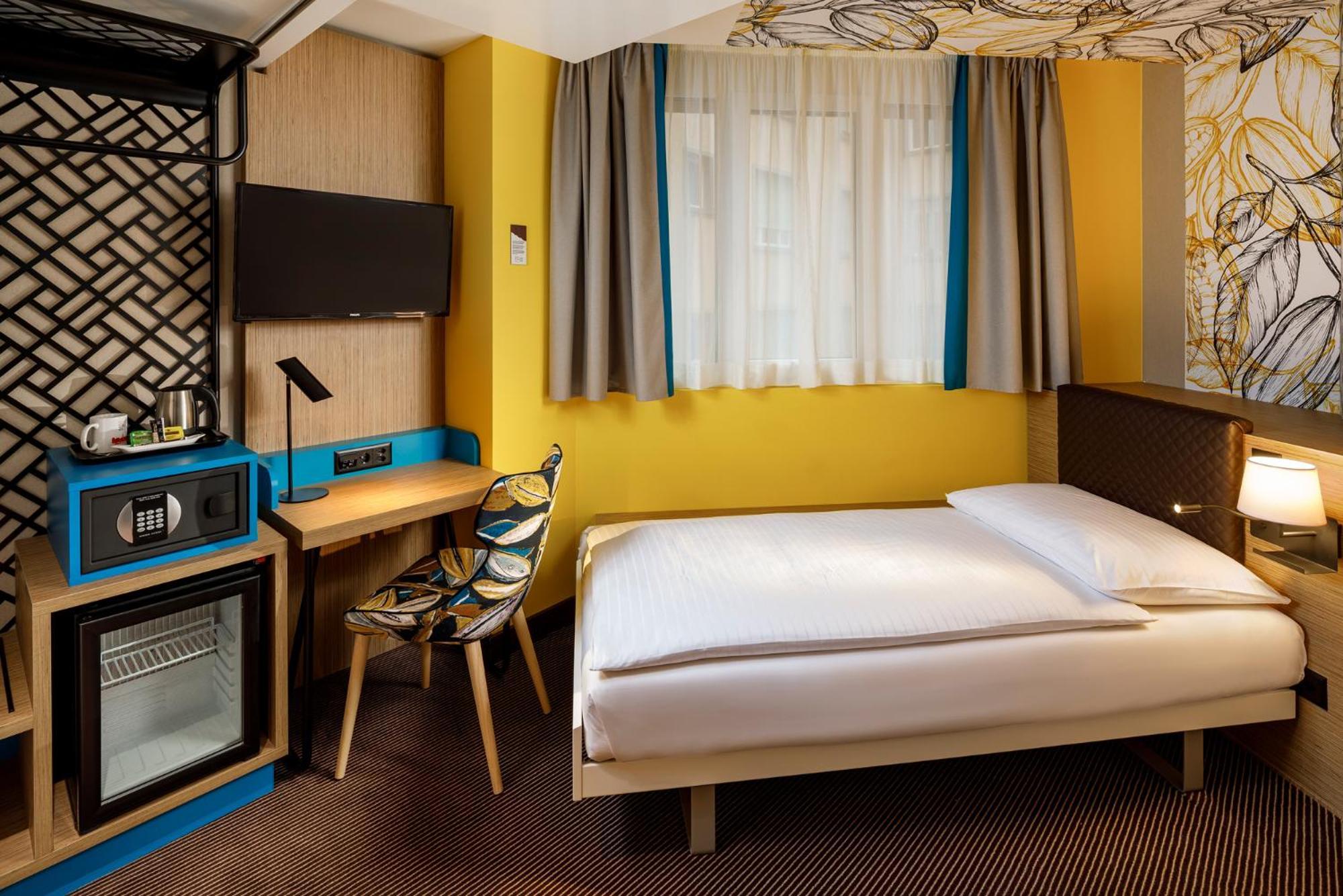 Superior Single Room