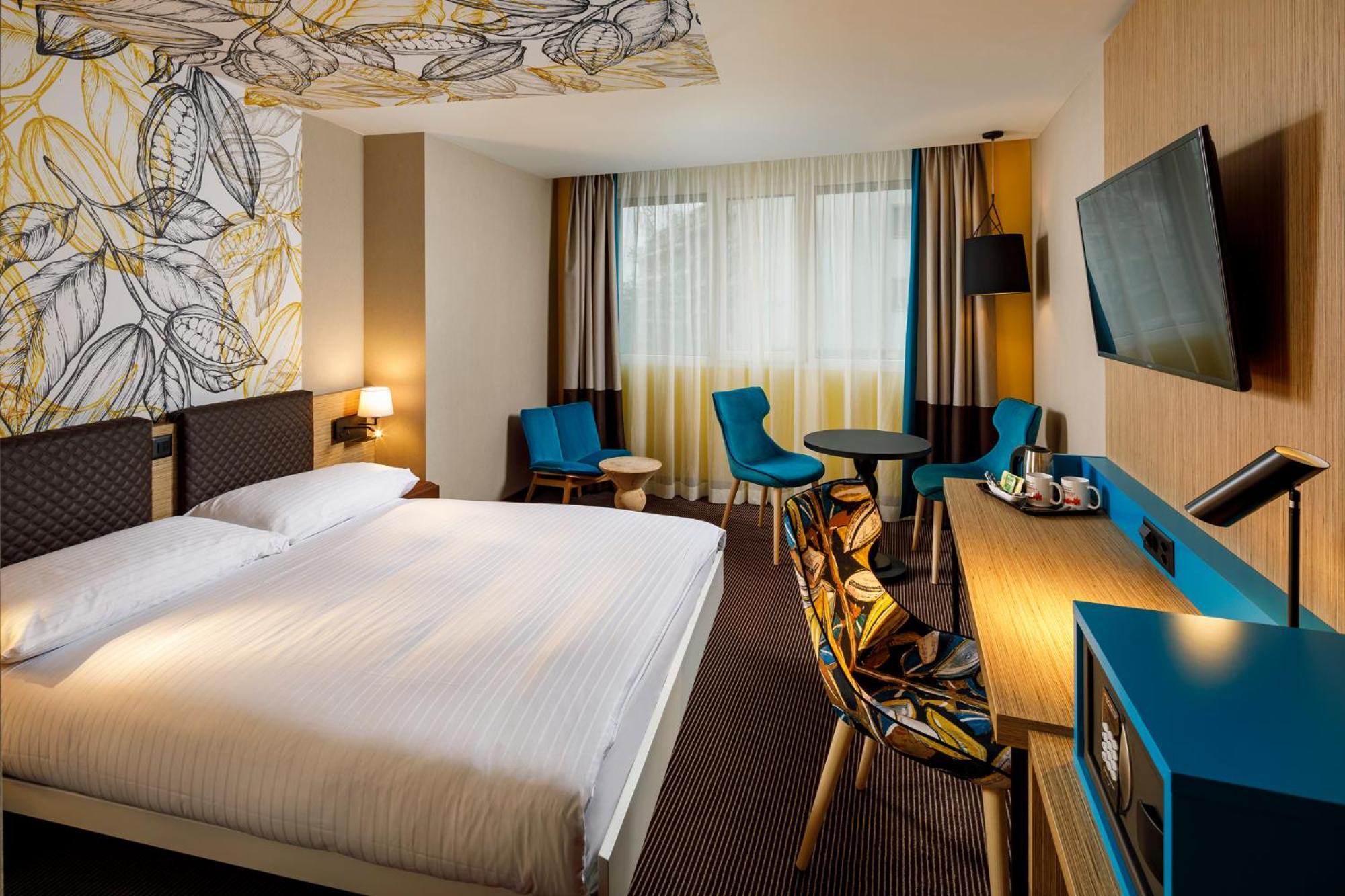 Business Twin or Double Room