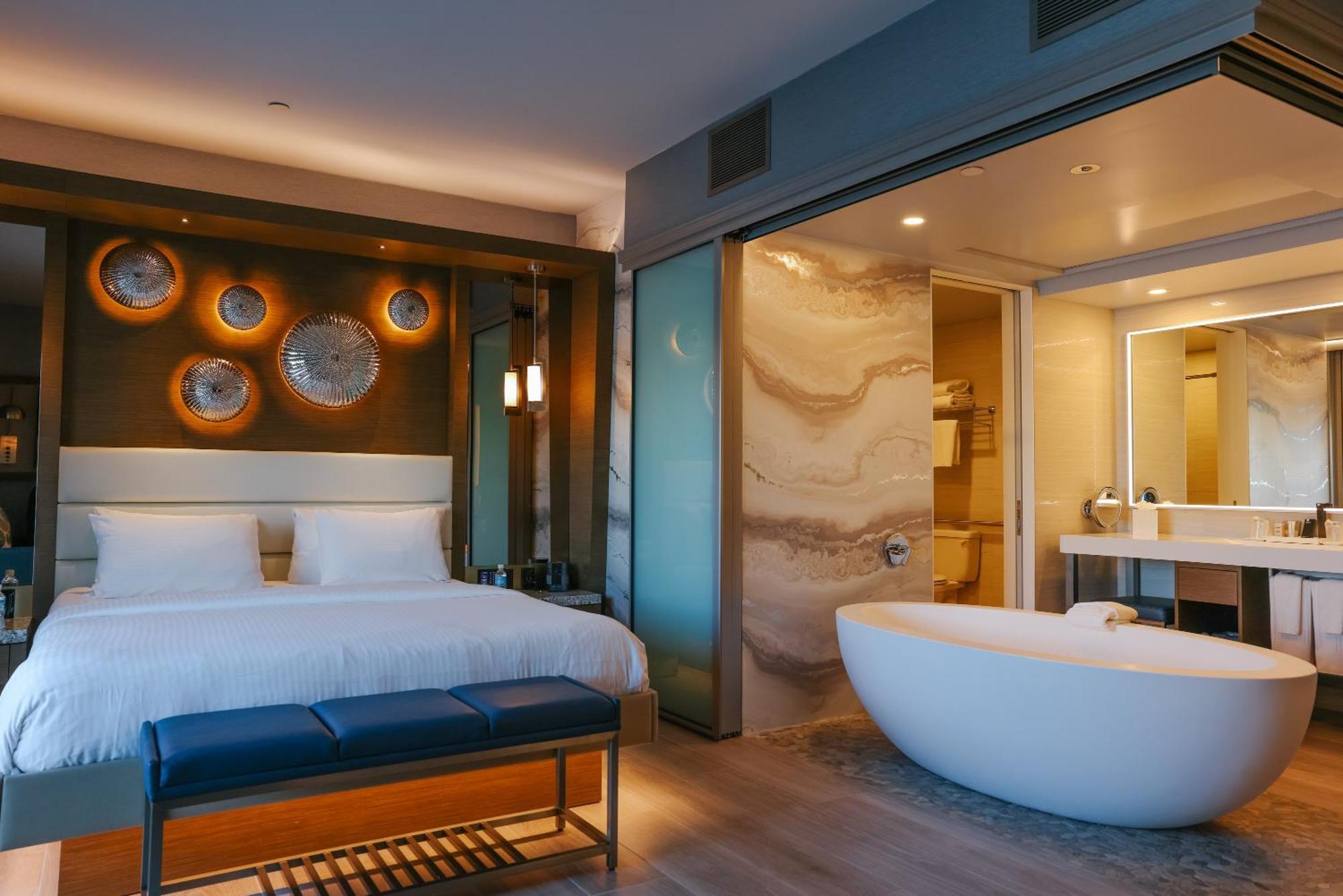 Plaza View Spa Room,1532511817:JPEG