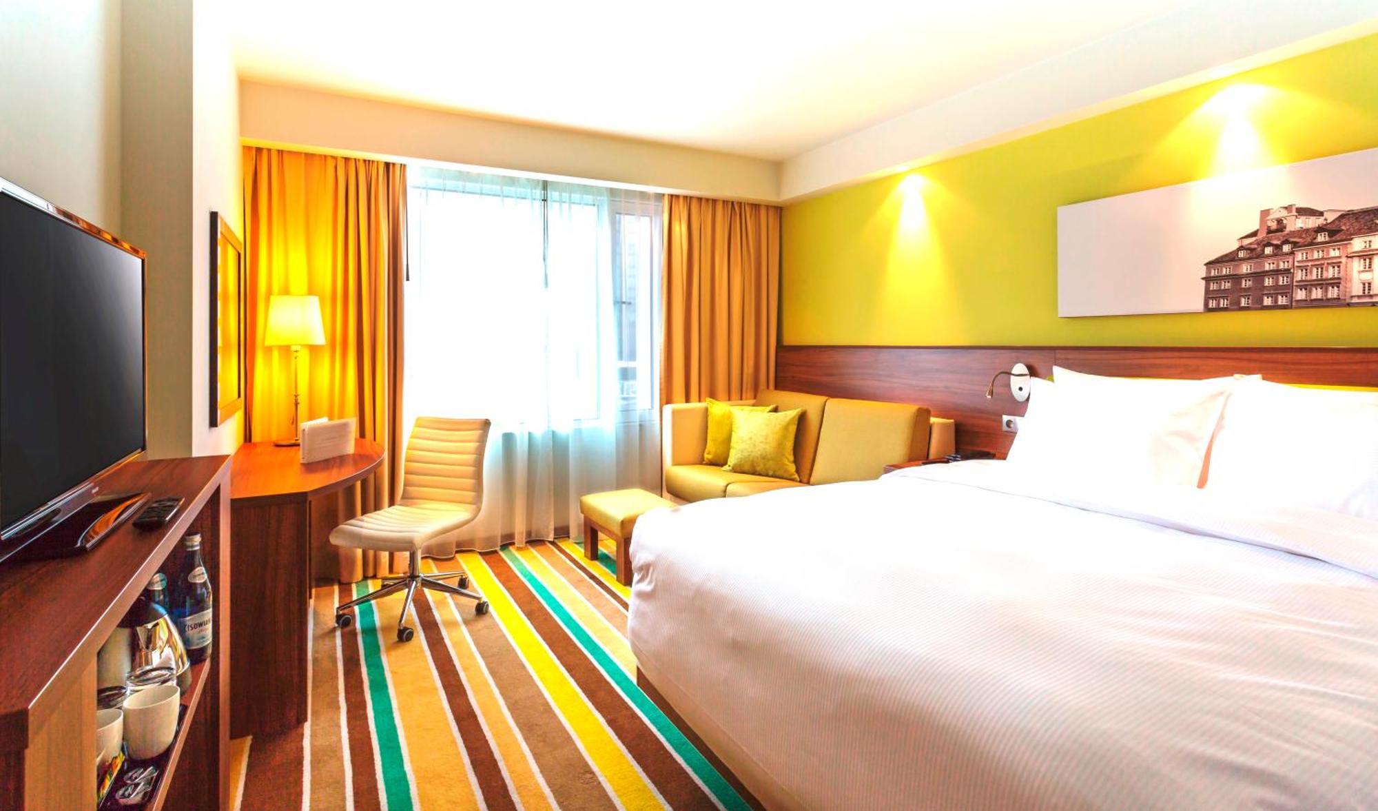 Queen Room with Sofa Bed and City View