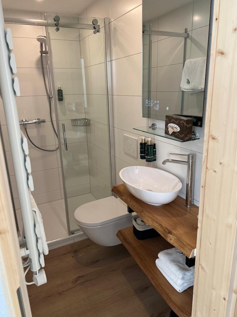 Triple Room,1533681703:JPEG