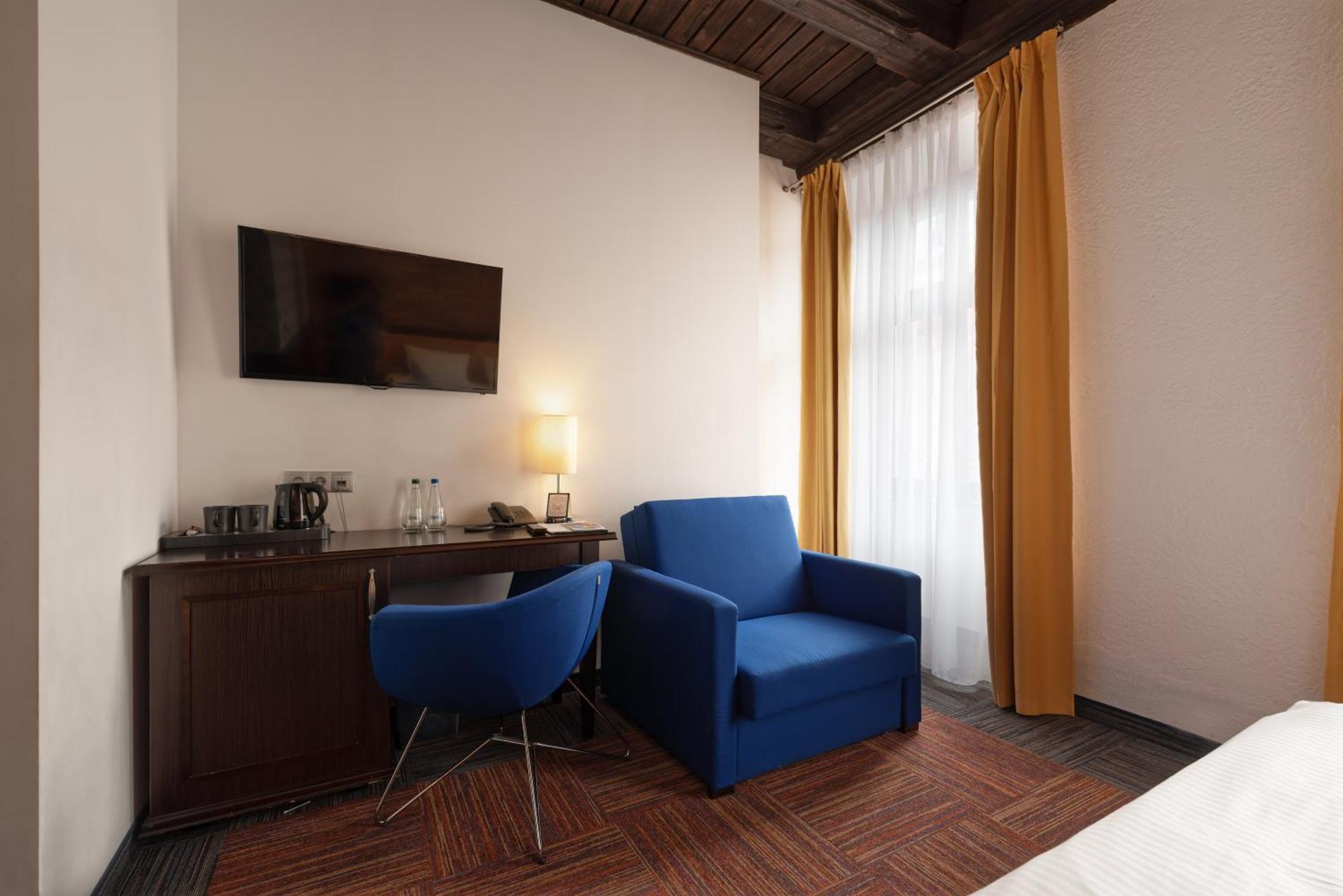 Double Room Extra Bed,1533982576:JPEG