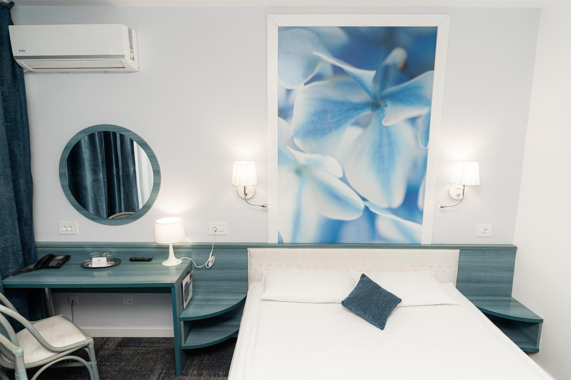 Standard Double Room,1534798759:JPEG