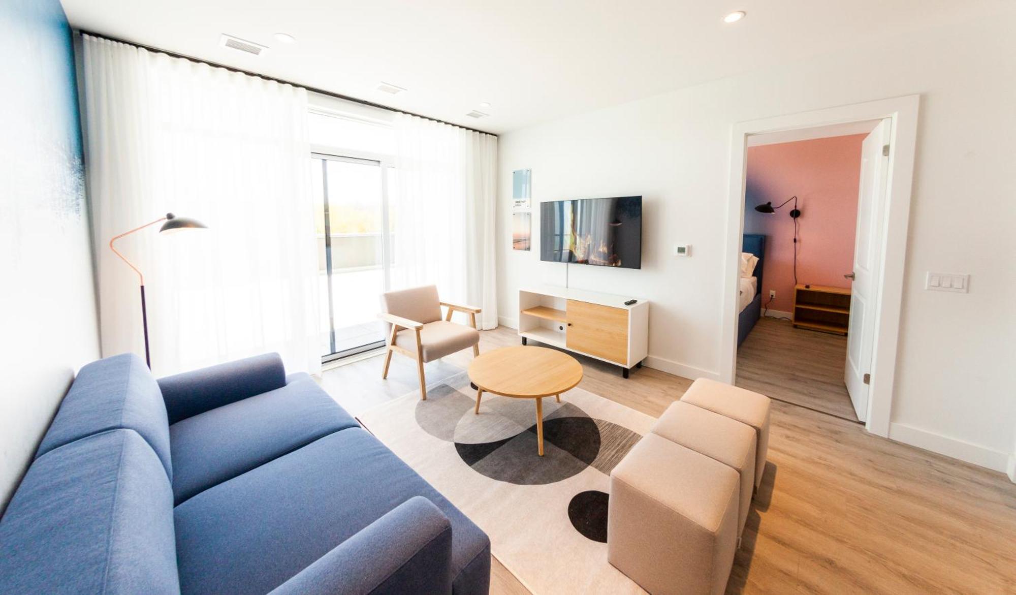 Deluxe Apartment