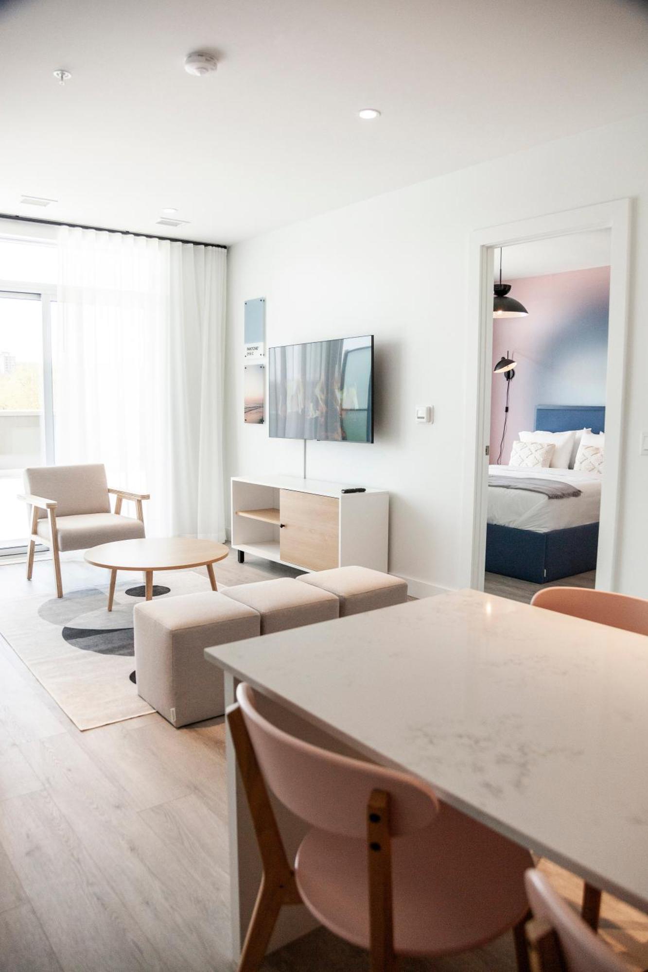 Deluxe Apartment