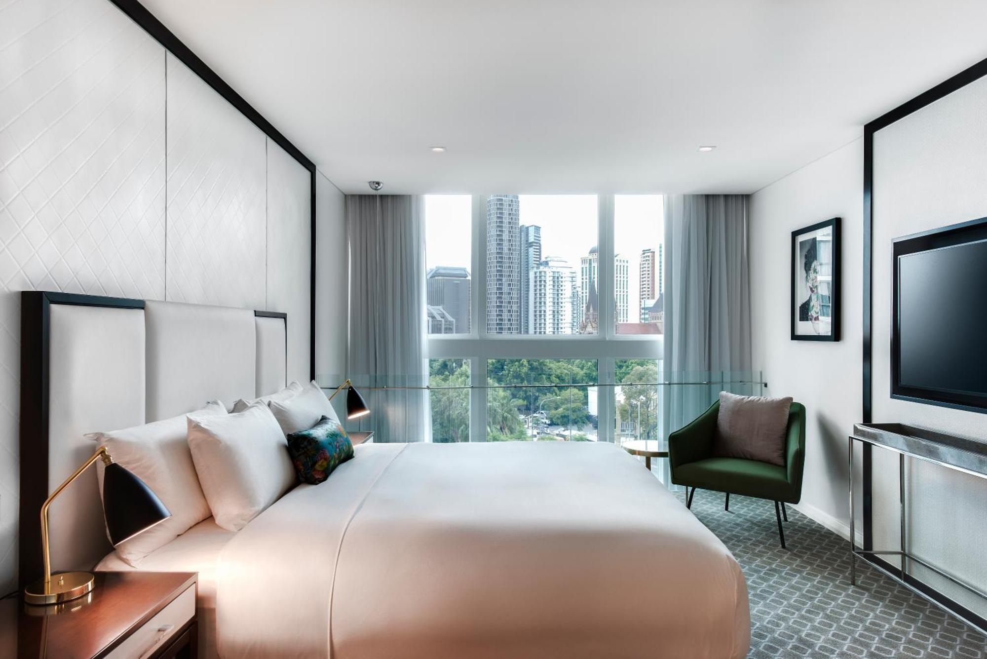 Loft Suite City View
