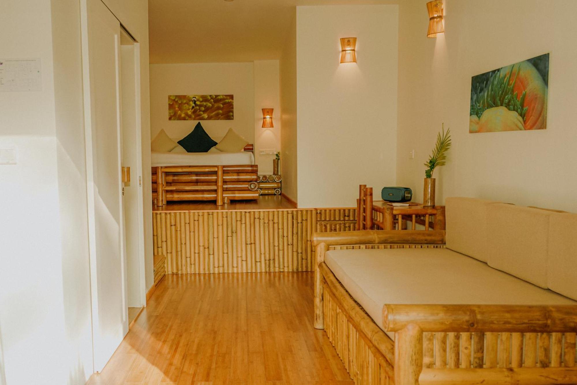 Quarto Quádruplo com Vista Jardim