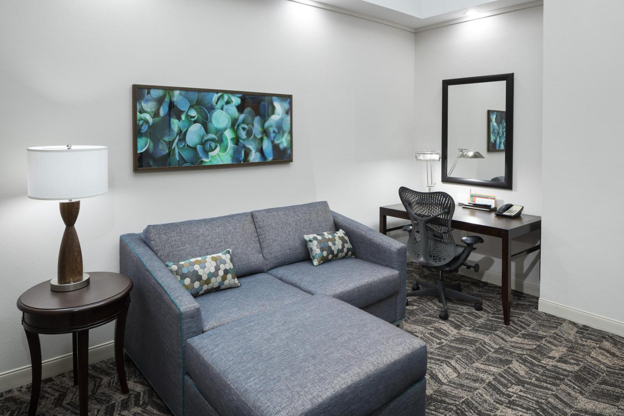 Junior King Suite with Seating Area