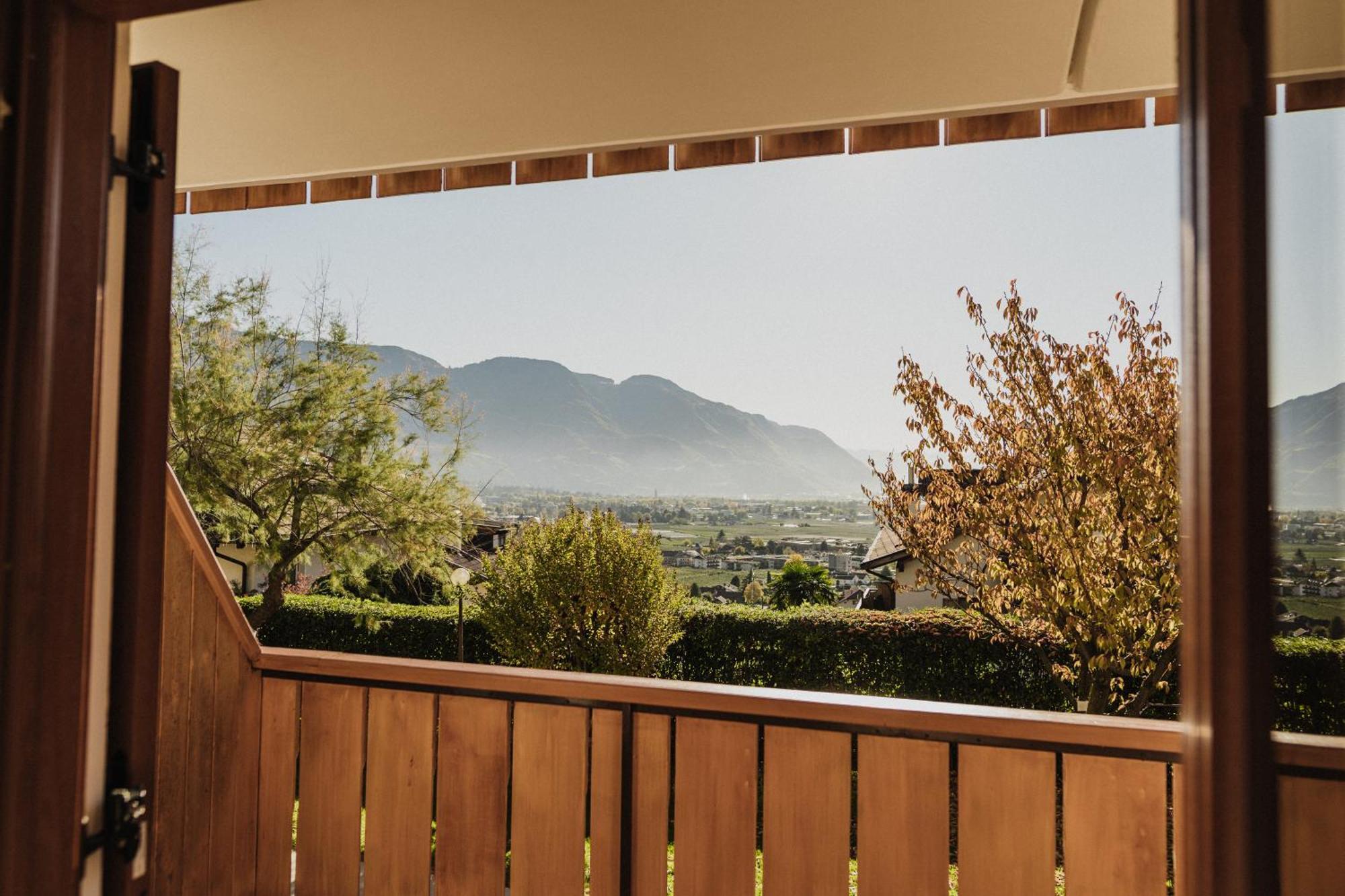 Deluxe Double Room Balcony,1538459062:JPEG