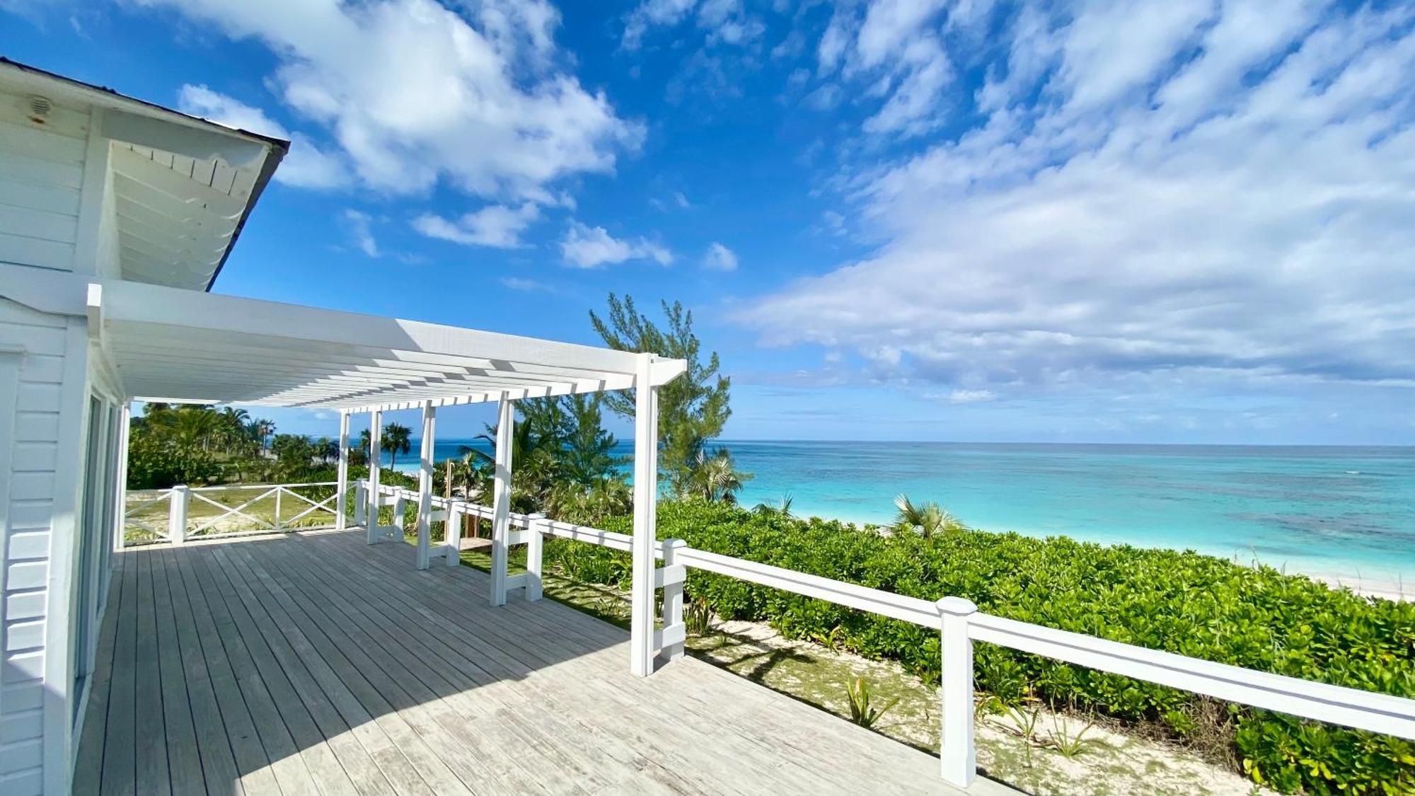 Villa Beach Front