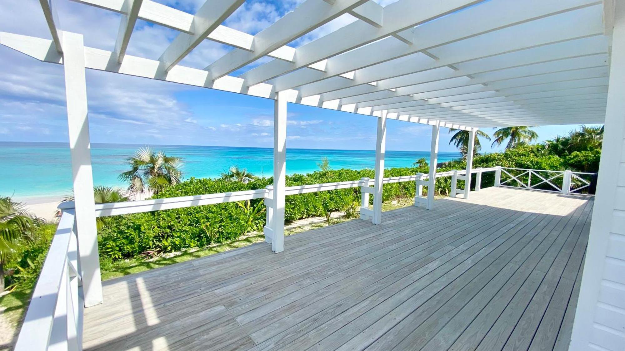 Villa Beach Front