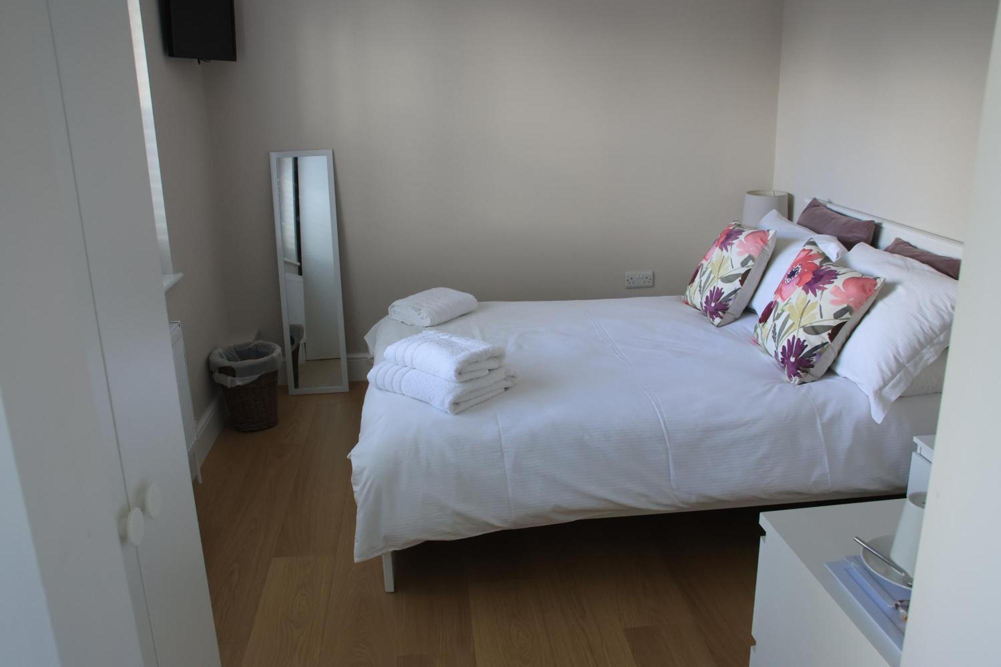 Double Room with Private Bathroom