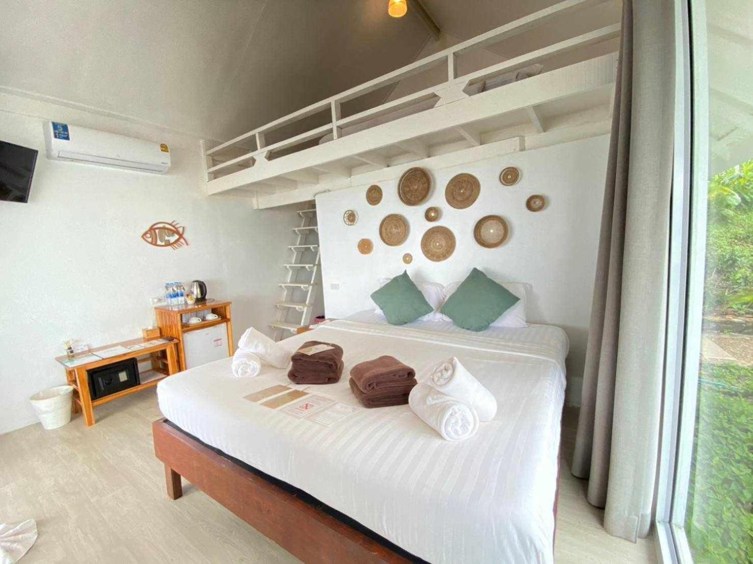 Seaside Family Bungalow