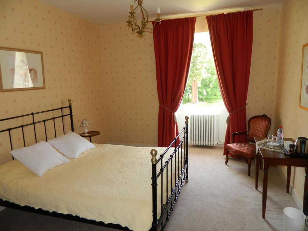 Double Room,15469360:JPEG