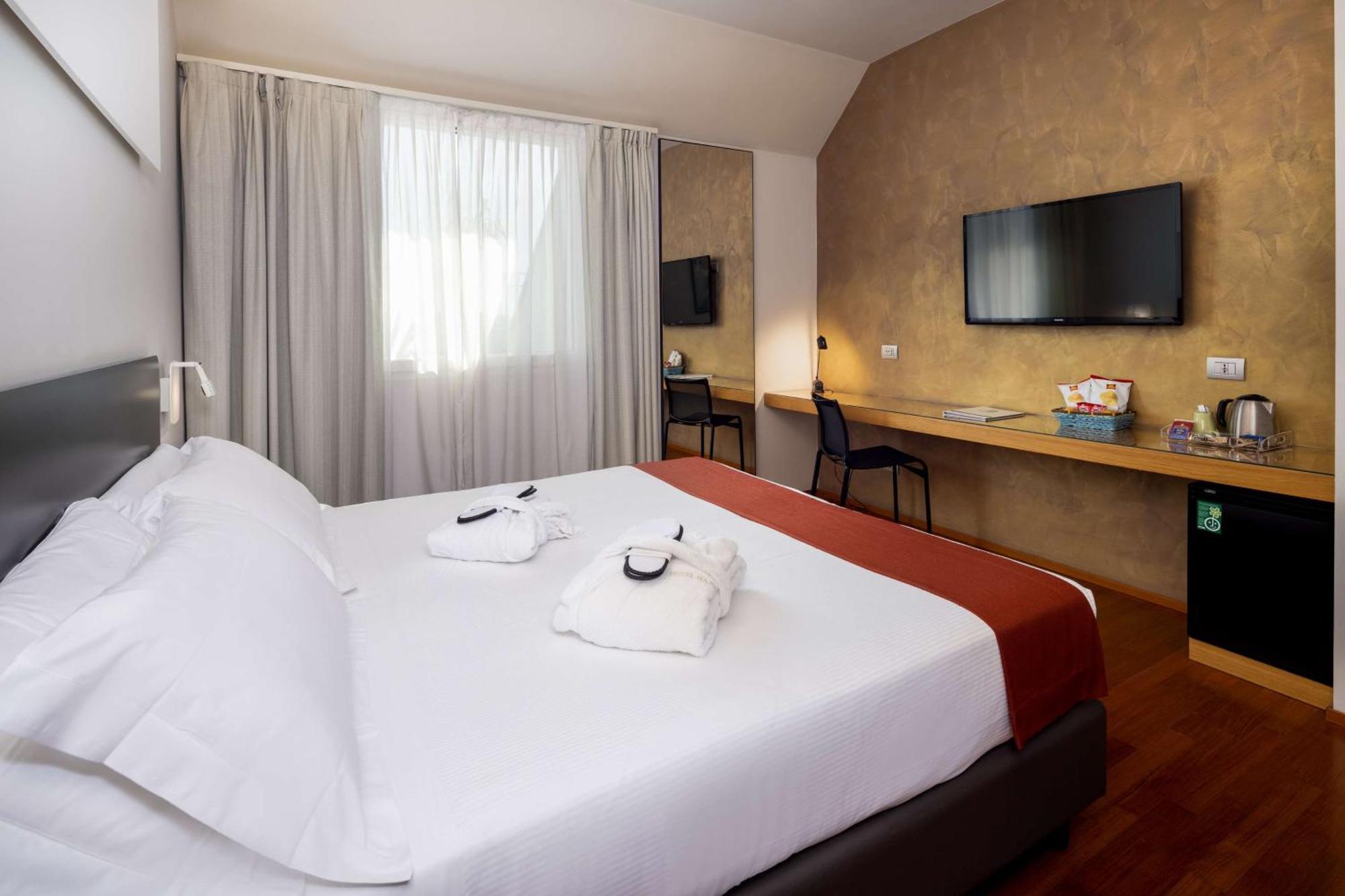 Comfort Queen Room Non-Smoking