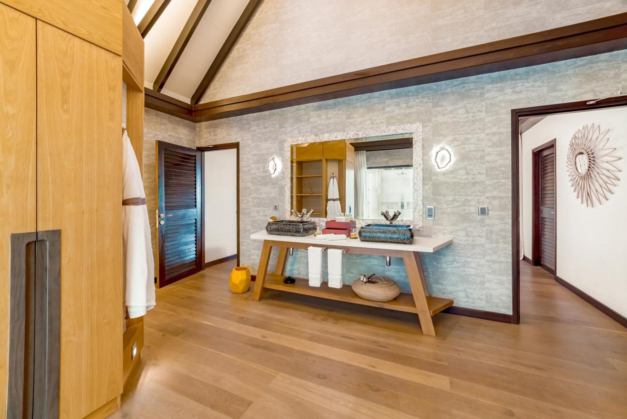 Beach Pool Pavilion 2 Bedroom Suite