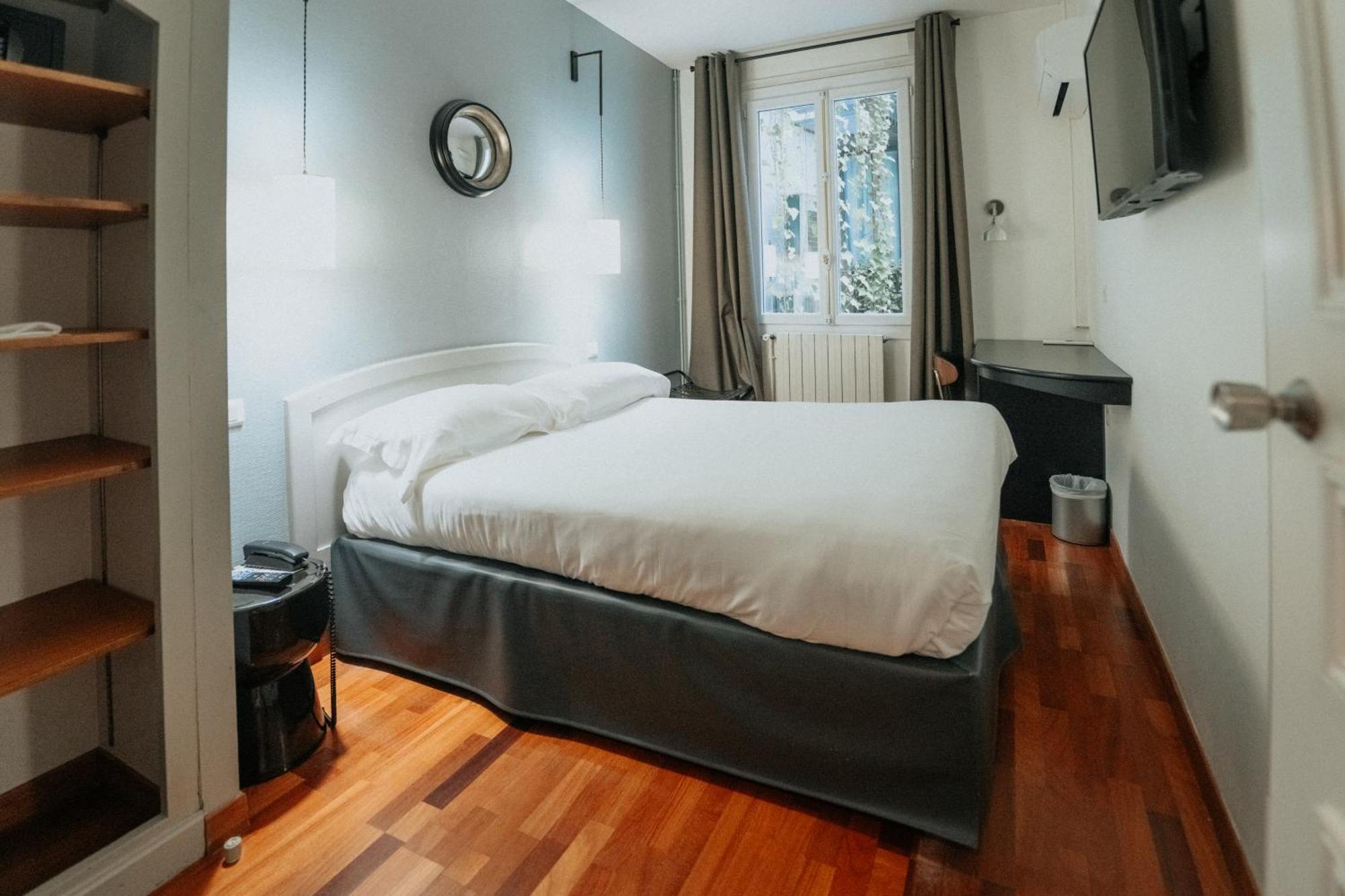 Single Room,1758520800:JPEG