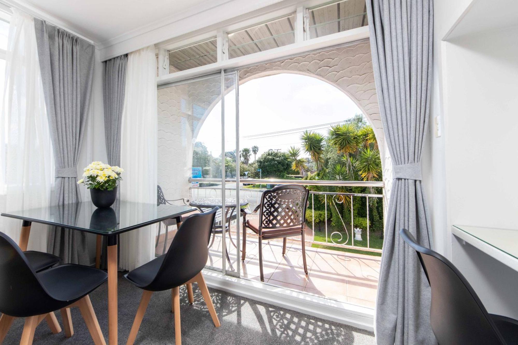 Queen Room Balcony