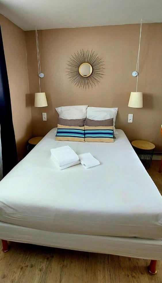 Standard Double Room,1320306130:JPEG