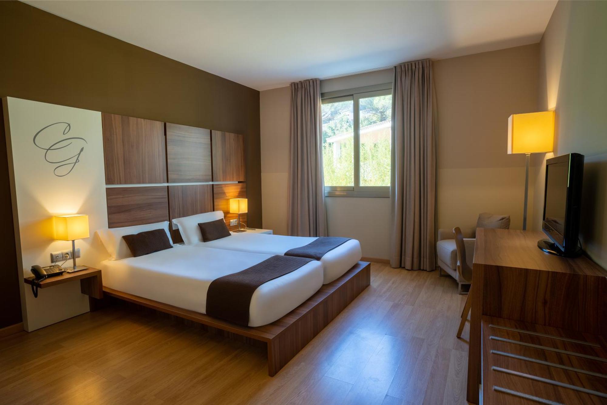 Double or Twin Room,63577306:JPEG