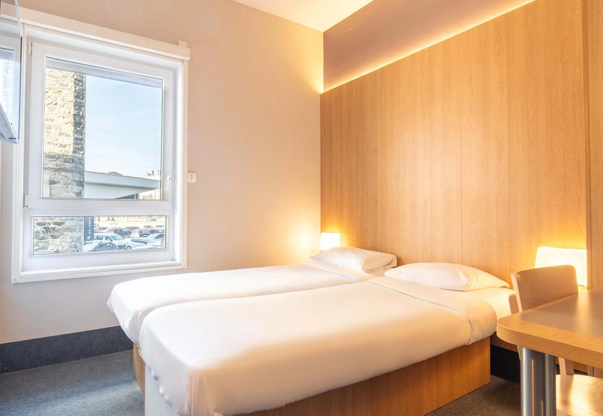 Standard Double Room,1540455850:JPEG