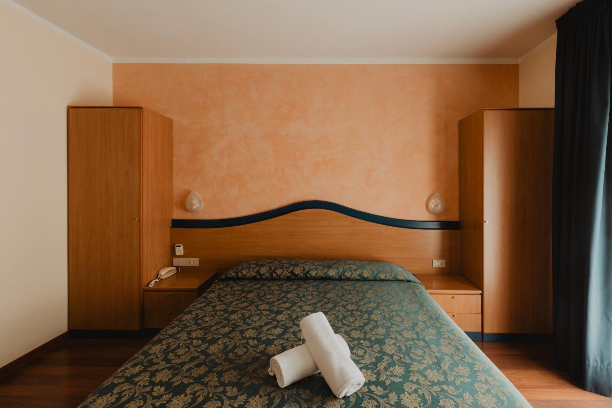 Double Room Balcony,1540766659:JPEG