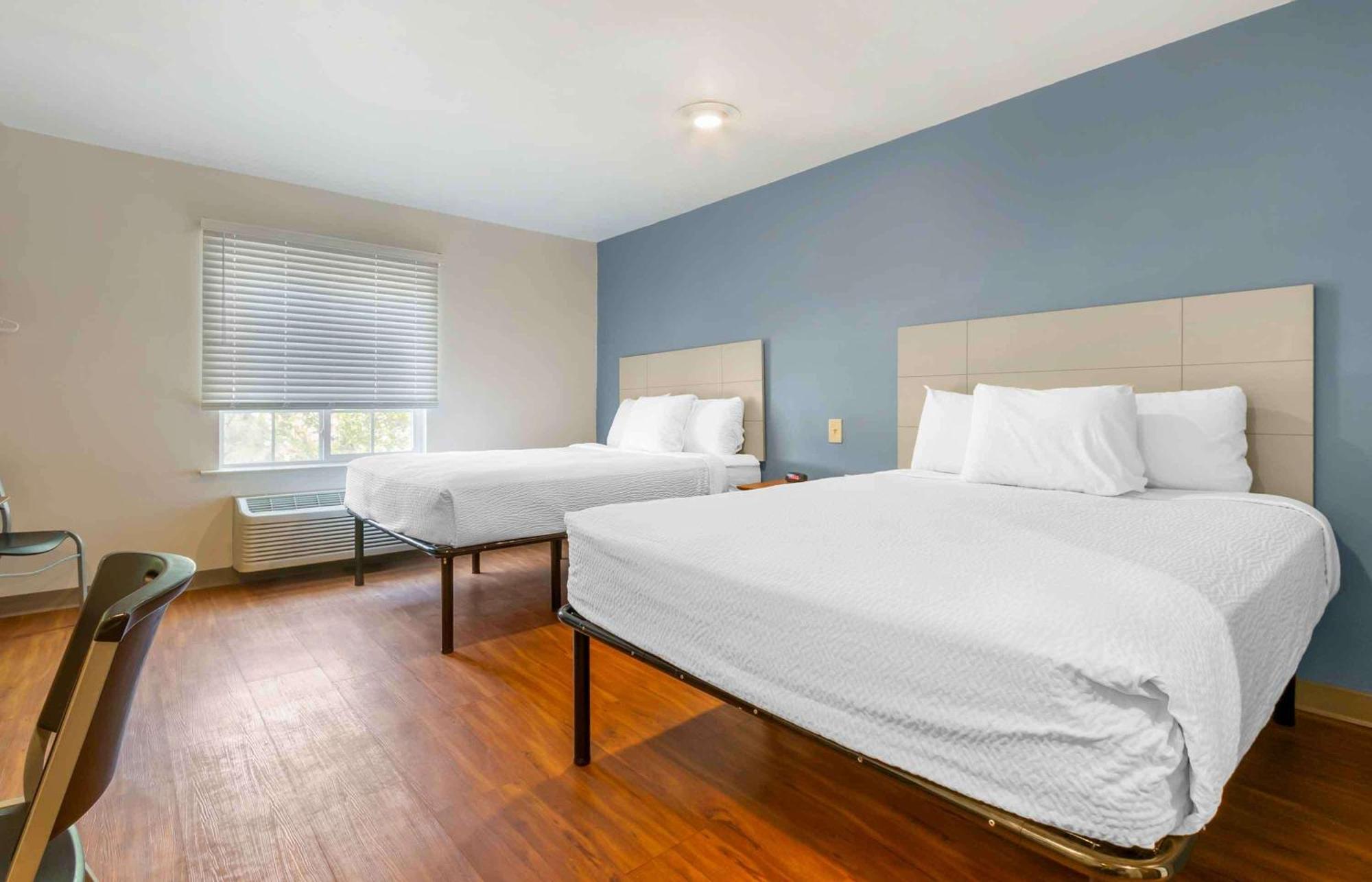 Standard Queen Room Two Queen Beds Non Smoking
