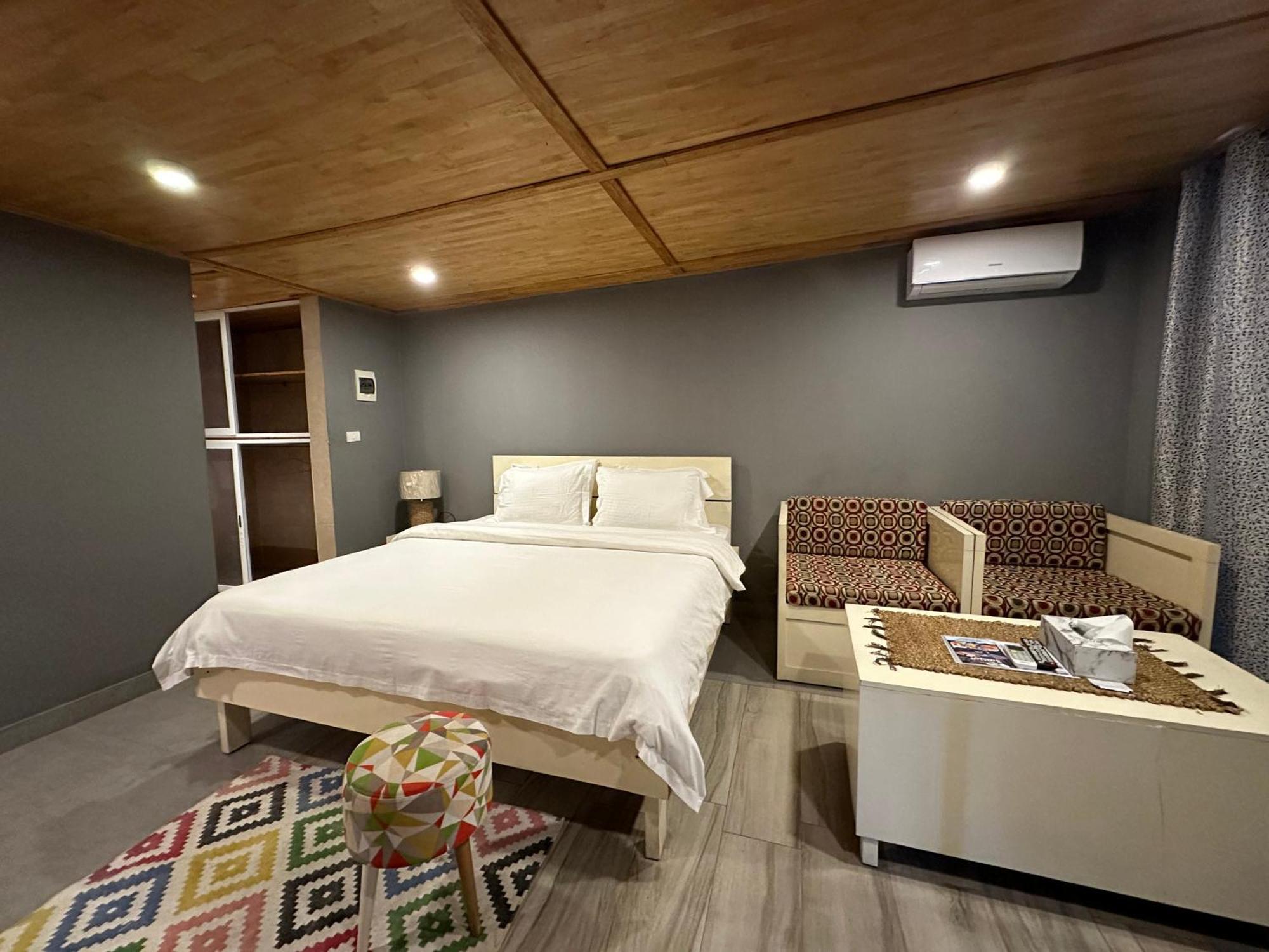 Standard Bungalow