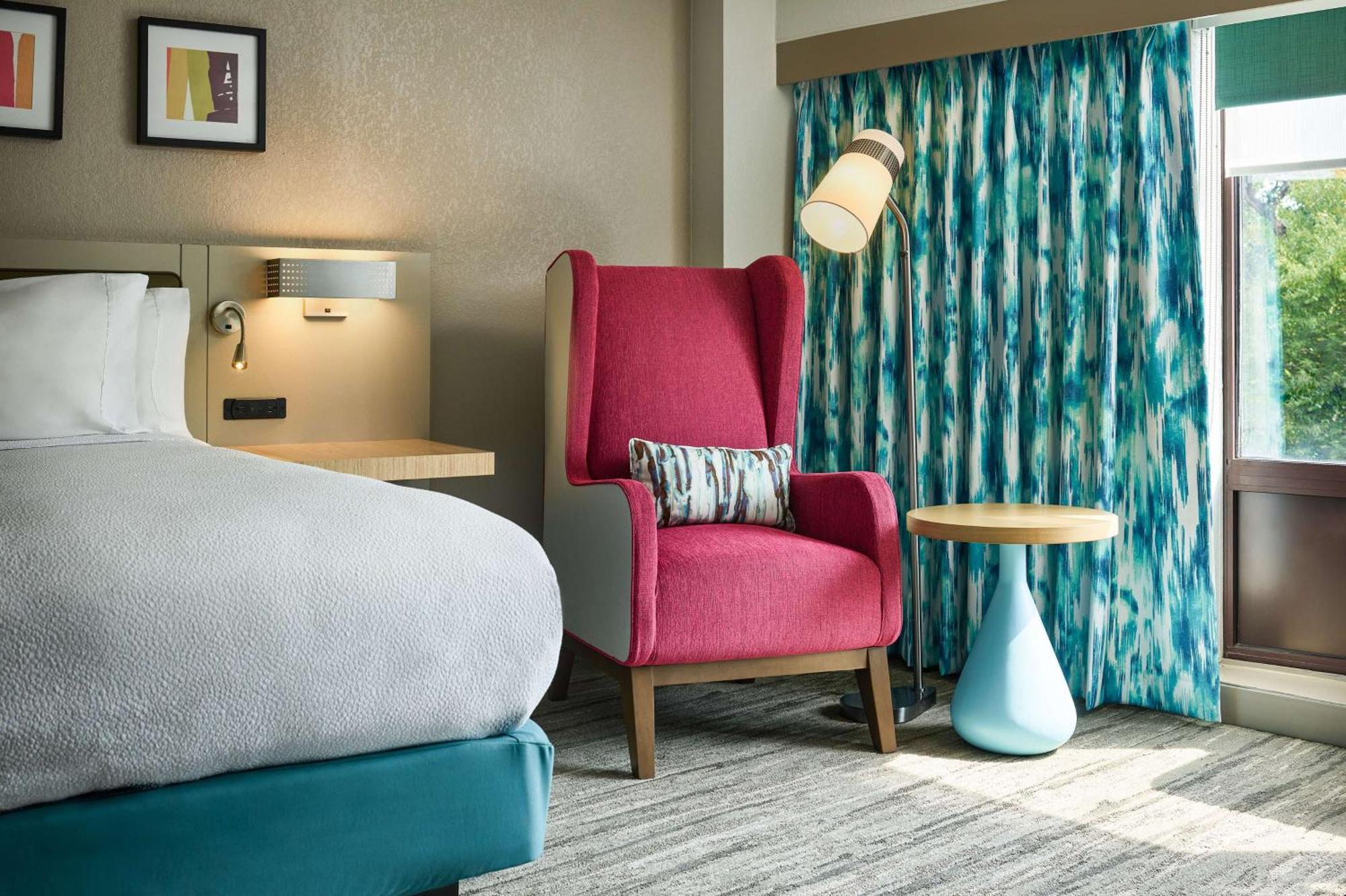 Junior King Suite