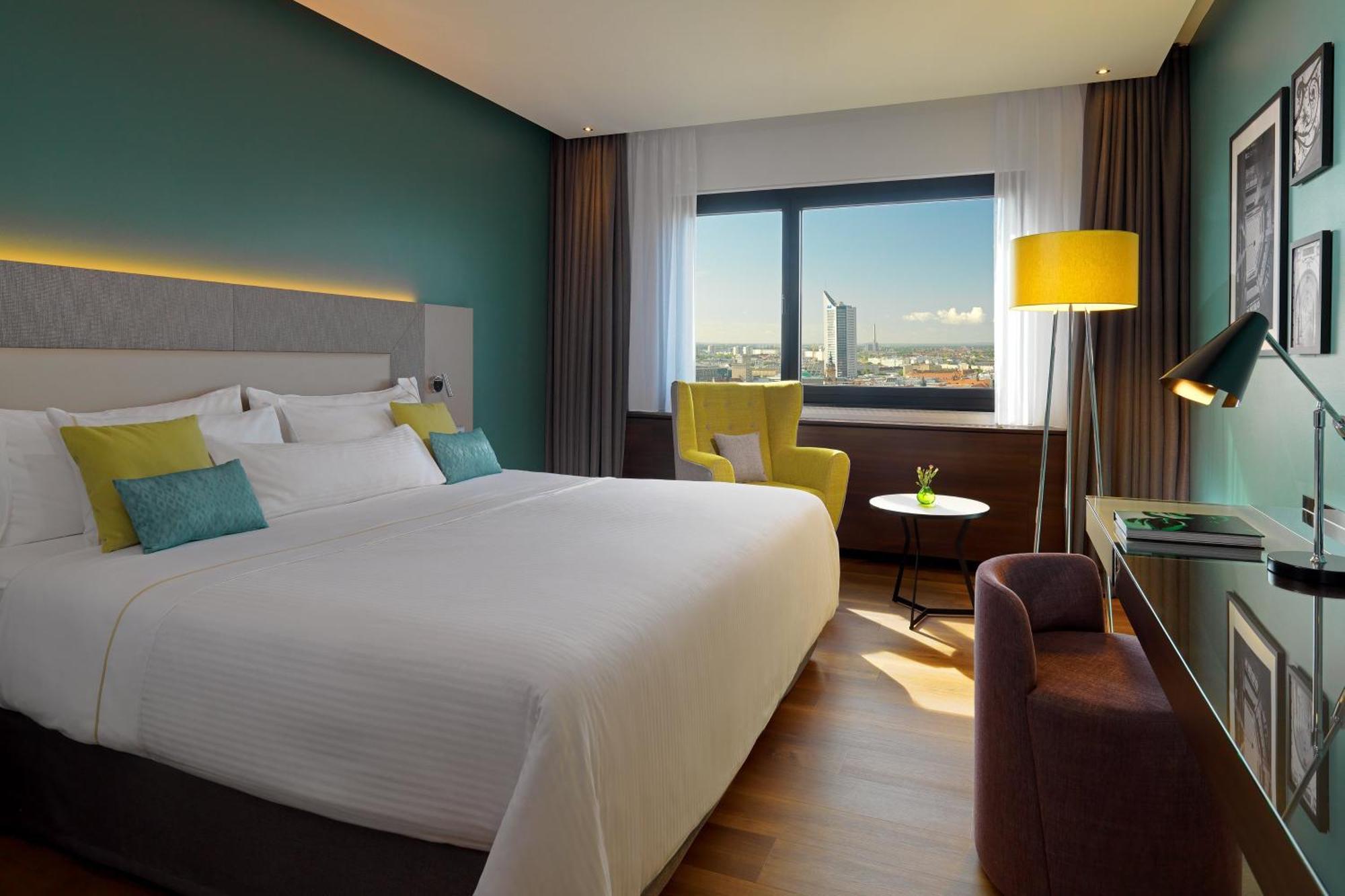 Grande Chambre Lit King-Size Deluxe - Étage Supérieur - Vue sur Ville