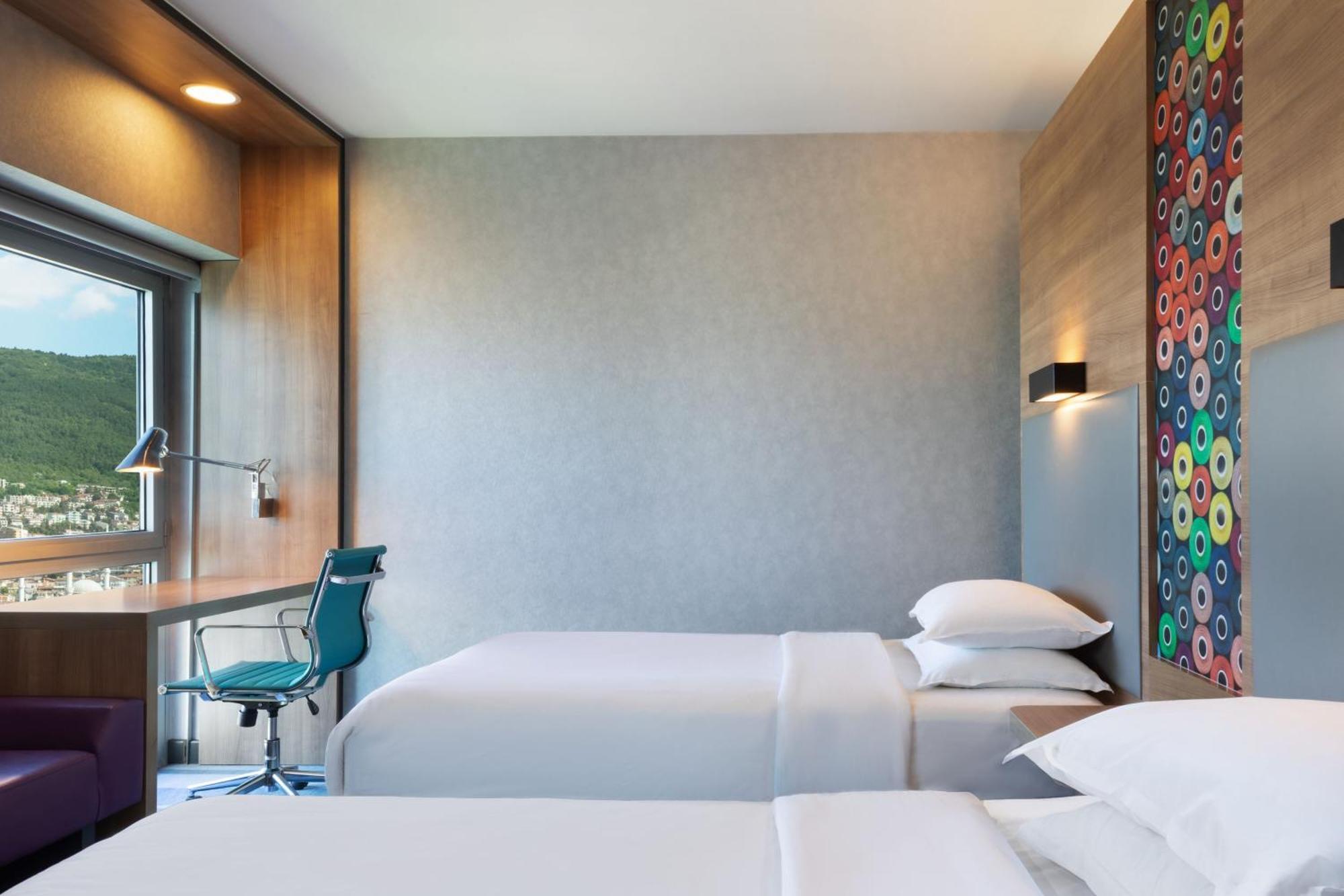 Zweibettzimmer Aloft