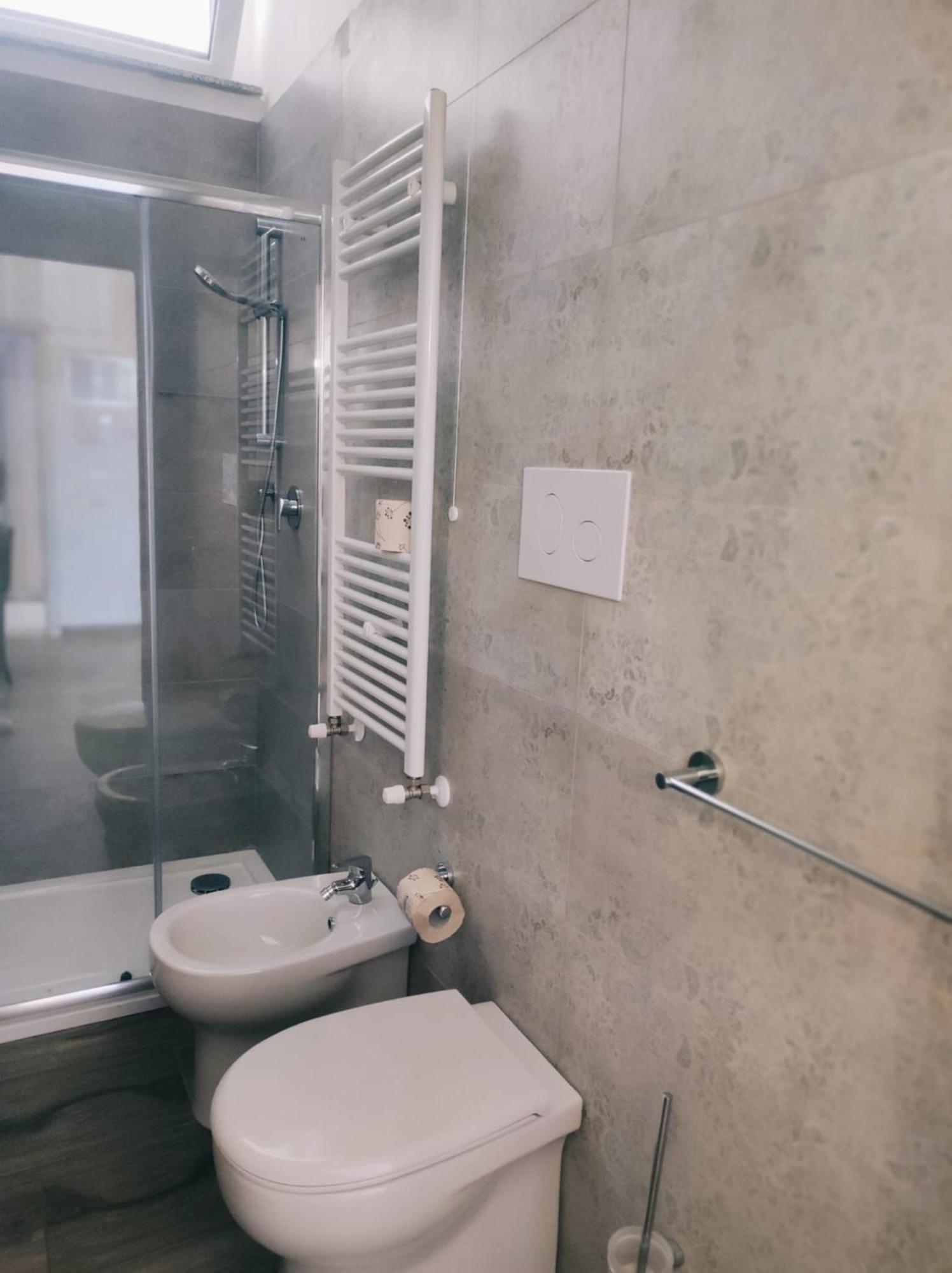 Single Room,1544472376:JPEG