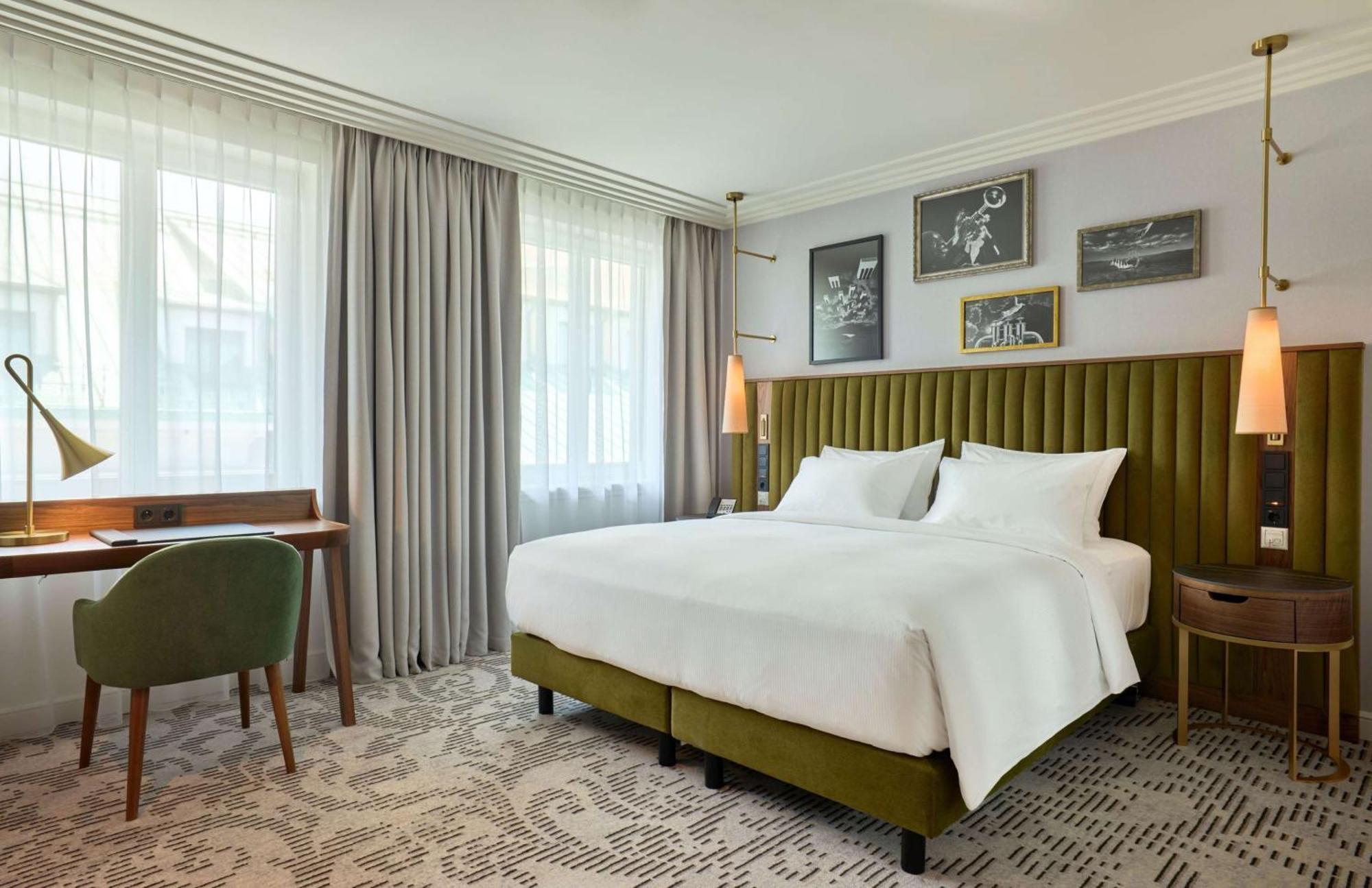 Accessible King Room - Courtyard