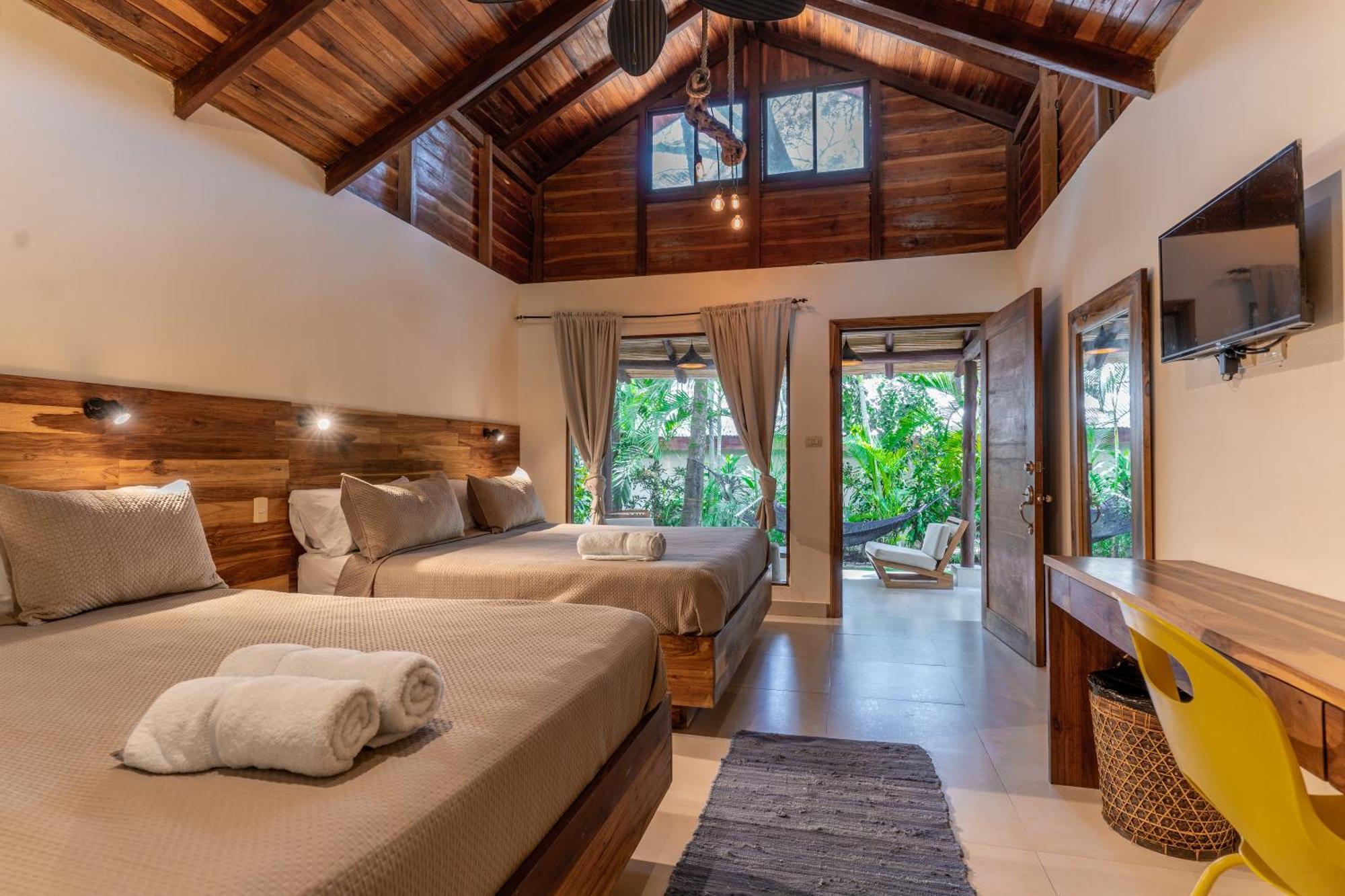 Deluxe Bungalow