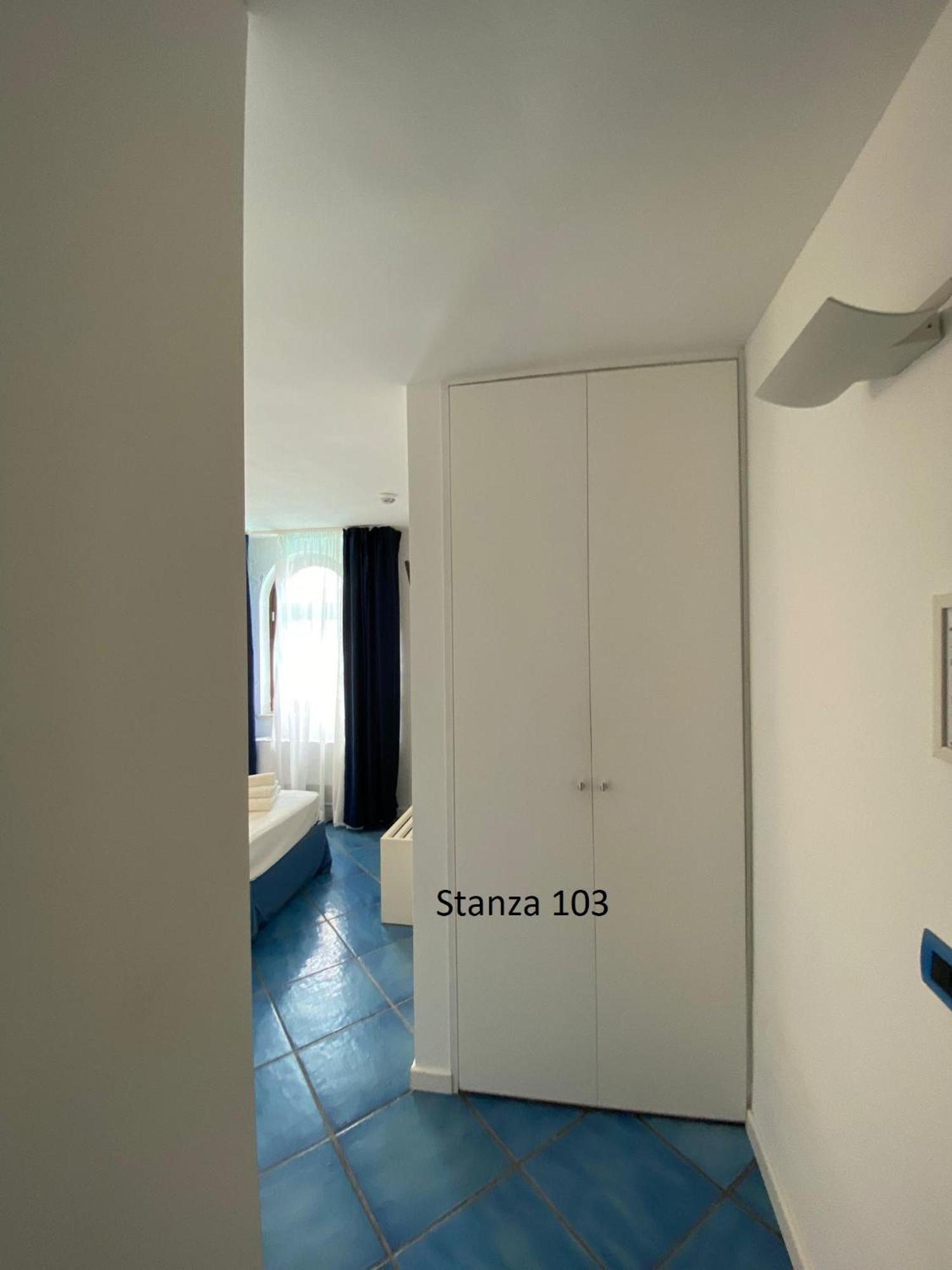 Double Room with Pool View