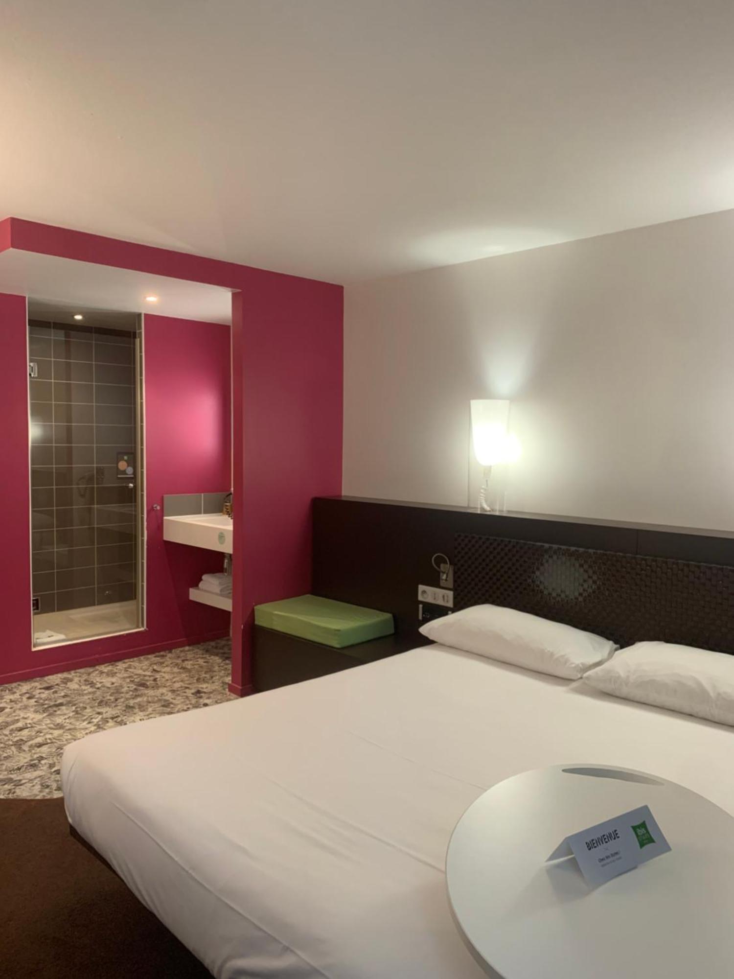 Standard Double Room,1546636603:JPEG