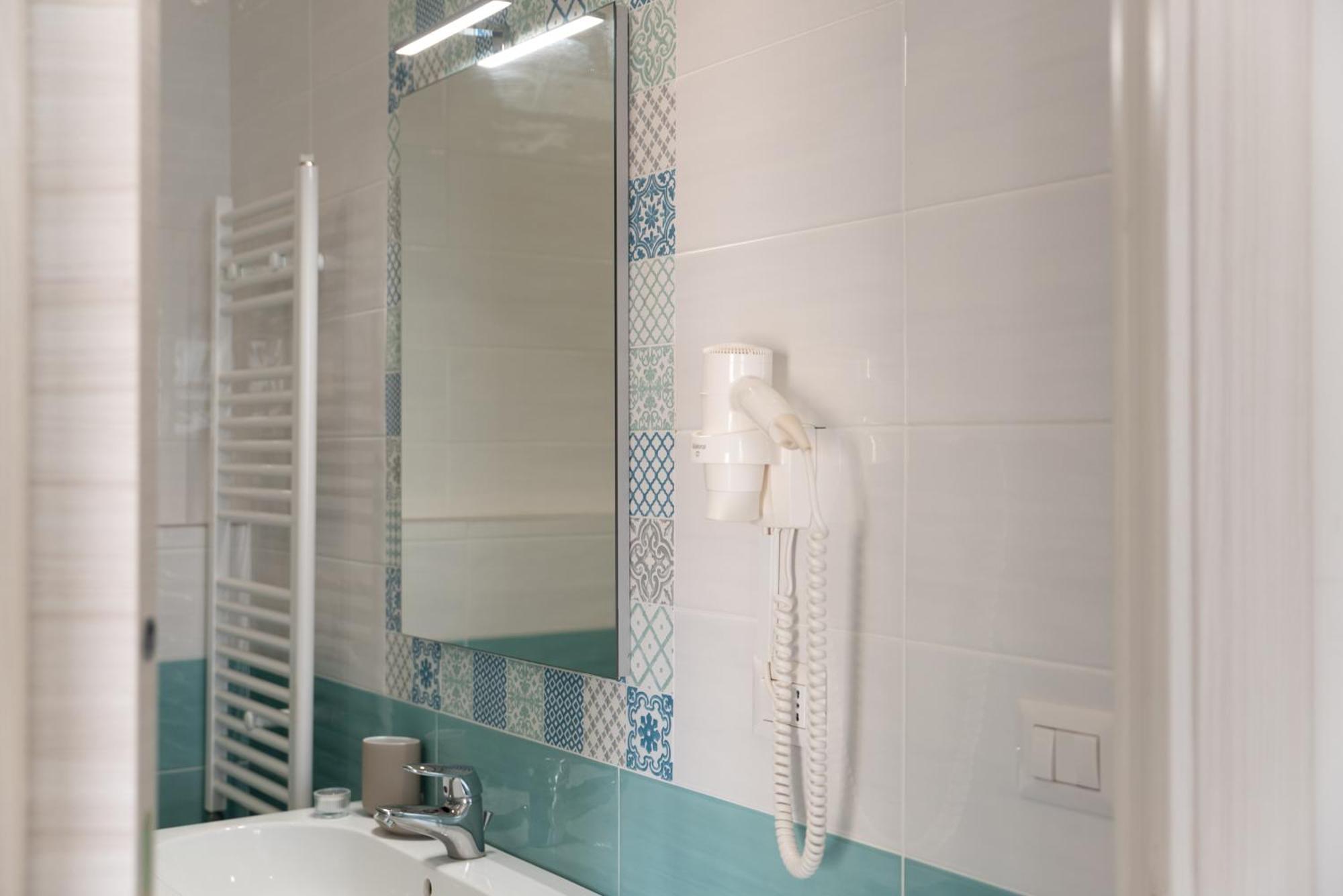 Double Room Private External Bathroom