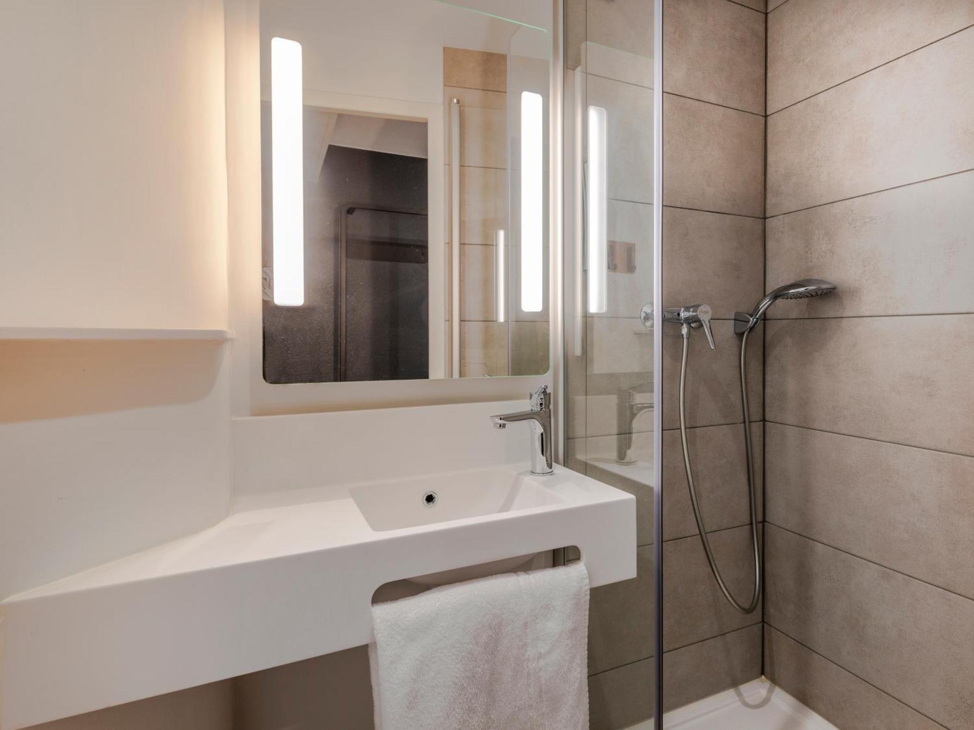 Double Room,1678634089:JPEG